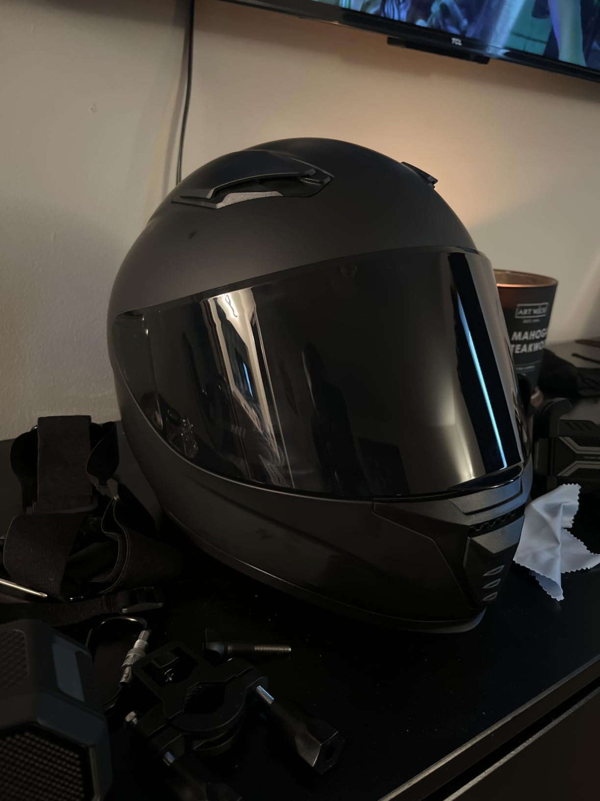 Full Face Motorcycle Helmet WS-607 DOT Approved for Adults customer photo 1