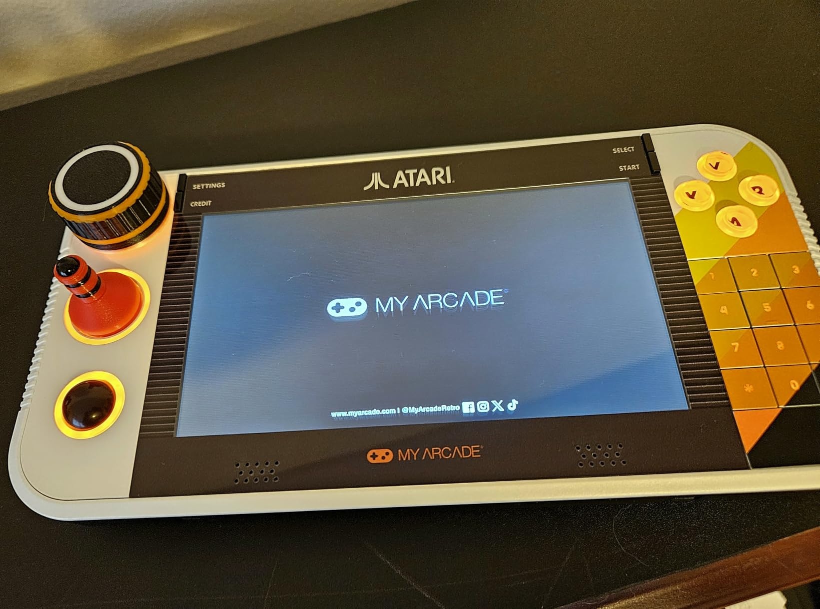 My Arcade Atari Gamestation Go: 200+ Preloaded Retro Games, Includes PACMAN customer photo 2