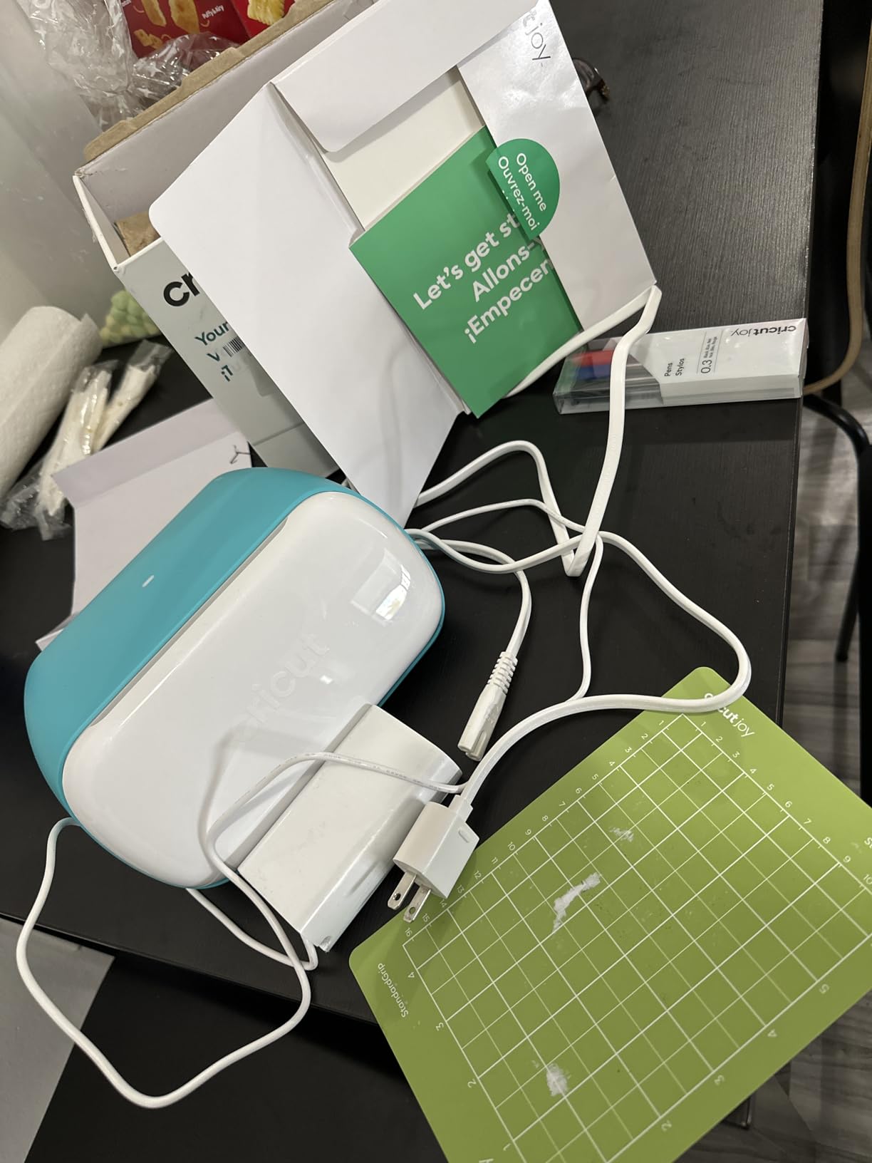Cricut Joy Smart Cutting Machine | Writable Vinyl Starter Kit customer photo 1
