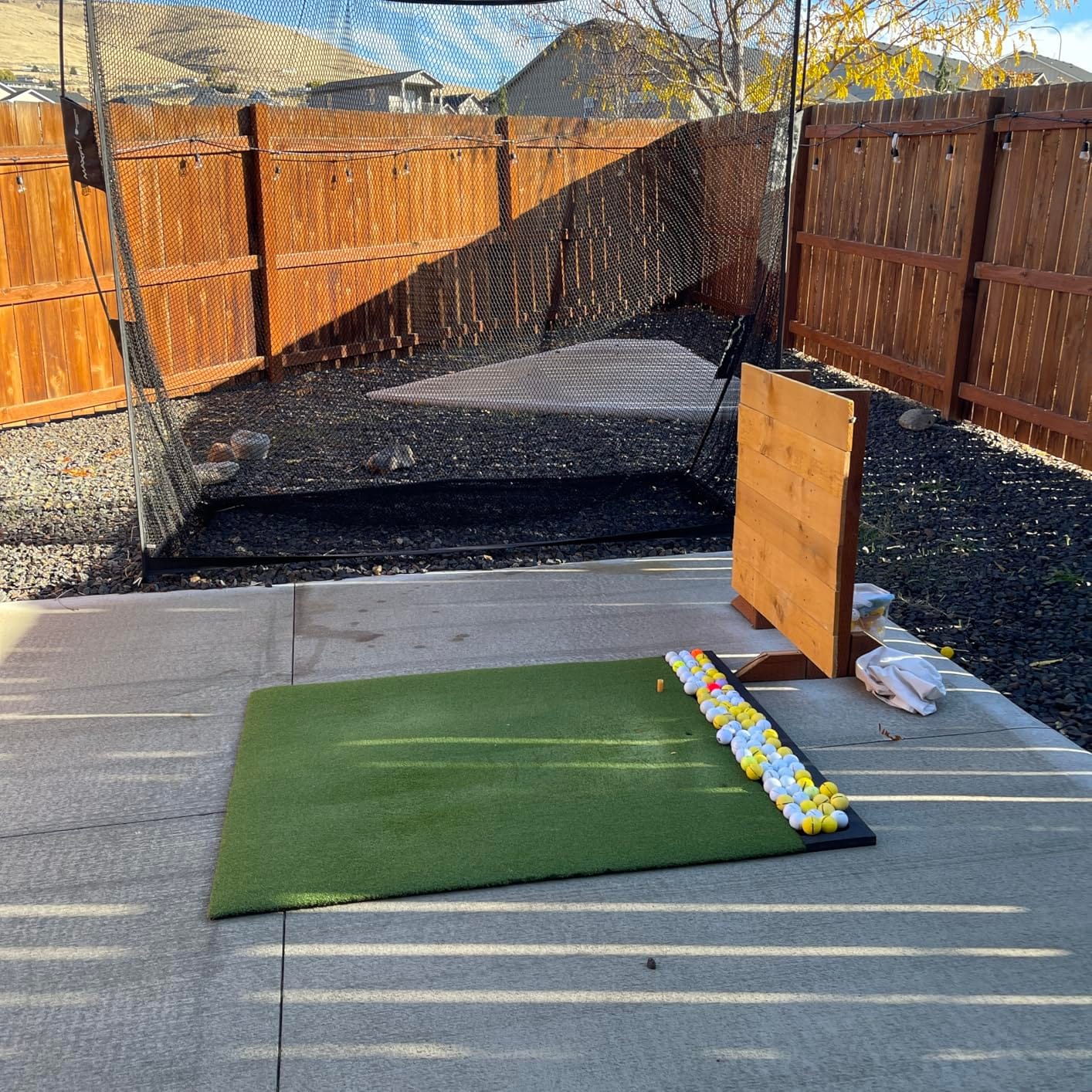Integrated Golf Hitting Mat with Ball Tray, Thickening Golf Mats Practice Outdoor & Indoor Artificial Turf Matt with 3 Tees customer photo 1