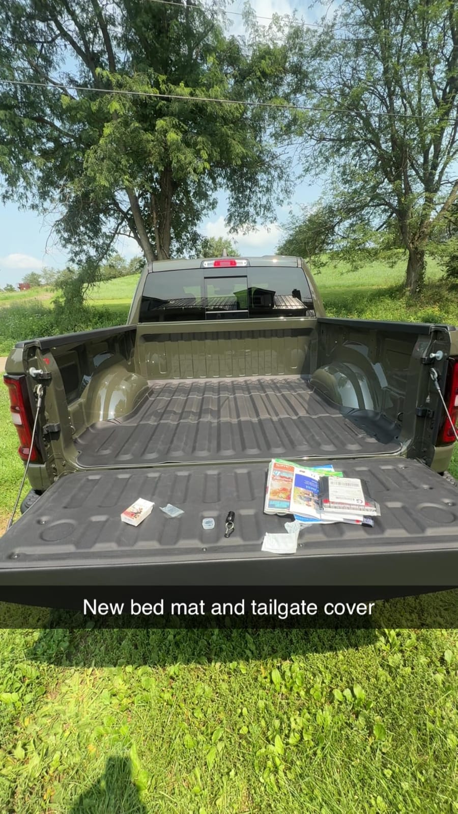 LASFIT Truck Bed Mat for Chevrolet Silverado/GMC Sierra 1500 2019-2026 customer photo 1