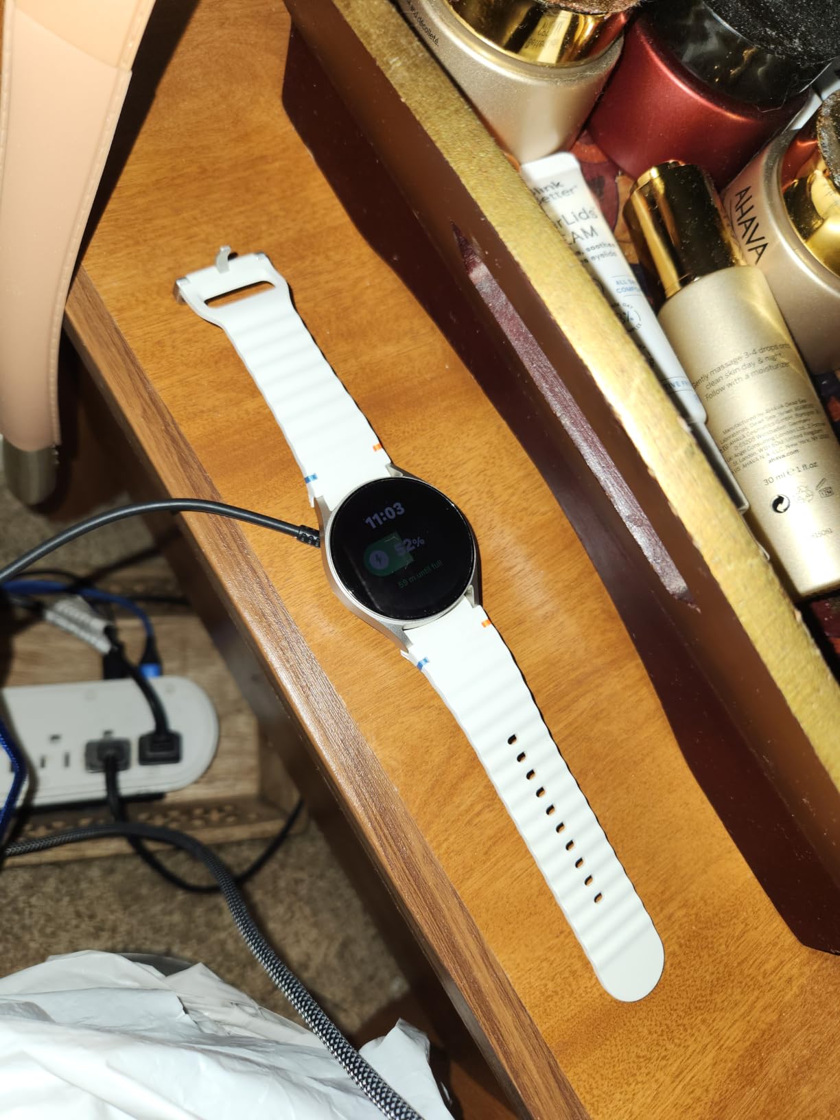 Samsung Galaxy Watch 7 40mm Bluetooth AI Smartwatch w/Energy Score, Wellness Tips, Heart Rate Tracking, Sleep Monitor, Fitness Tracker, 2024, Cream [US Version, 1Yr Manufacturer Warranty] customer photo 2
