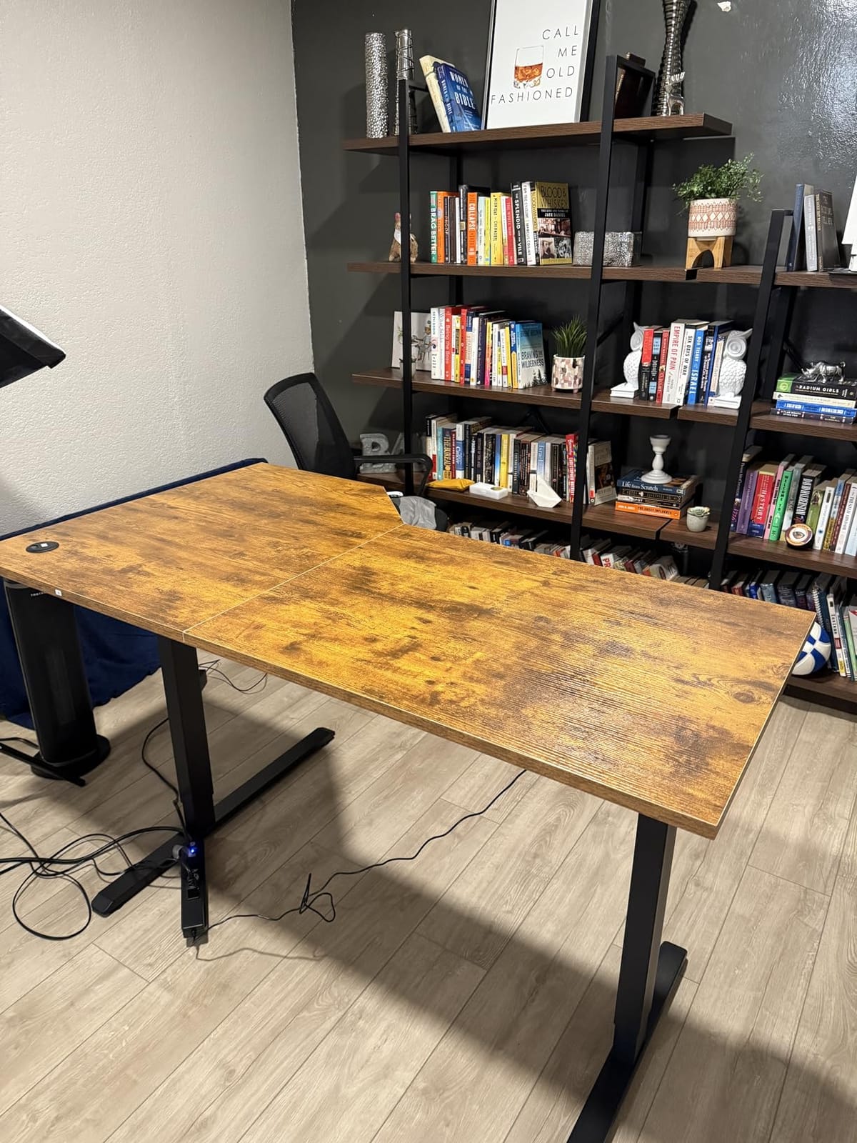 Agilestic 55 x 32 Inch Corner L Shaped Electric Standing Desk, White customer photo 1