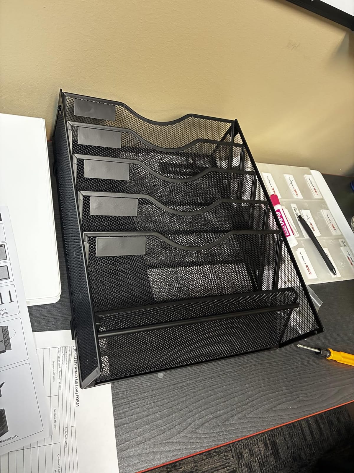 Gawerk 5 Tier Hanging Wall File Organizer, Mesh Mail Paper Orgnization Hanging File Folder Holder for Home Office, Black customer photo 1