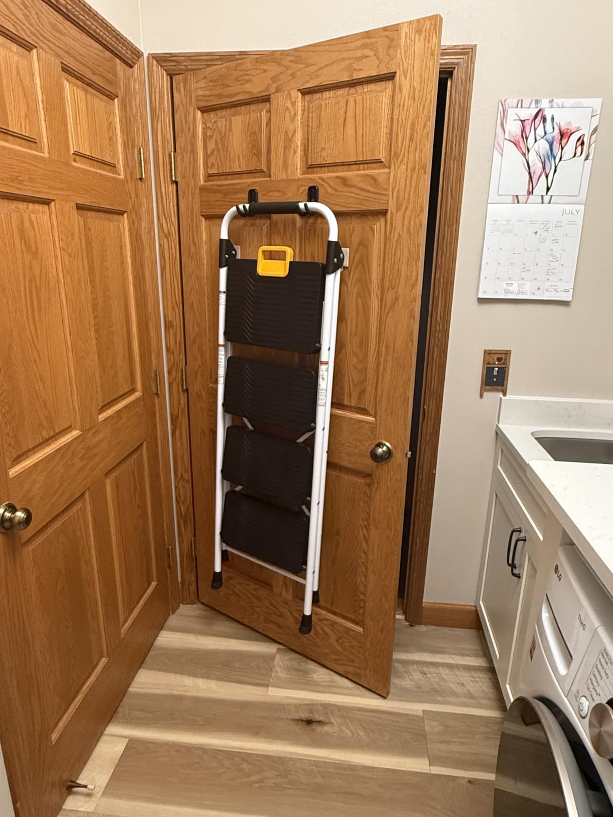 KINGRACK 4 Step Ladder, Folding Step Ladders for Home, 800lb Capacity,White customer photo 1