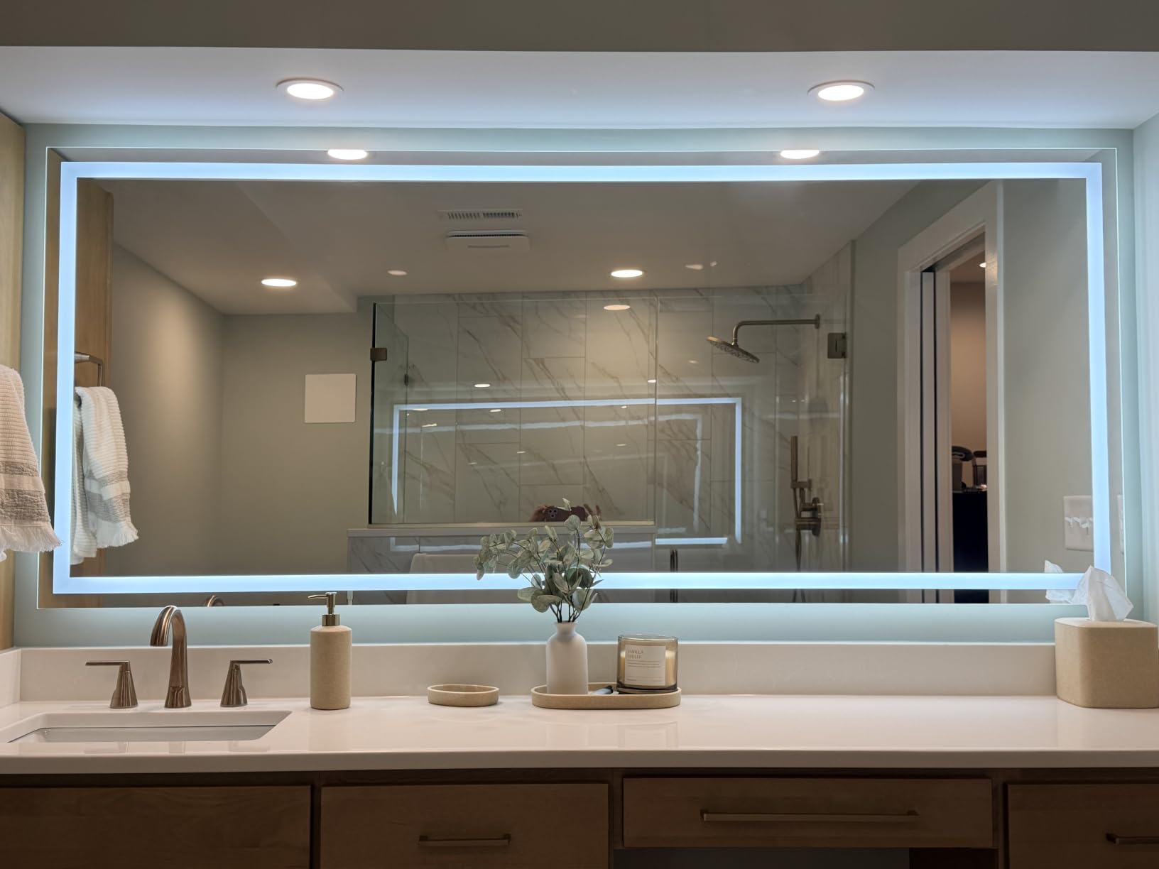 TETOTE LED Bathroom Mirror 24 x 30 Inch Lighted Bathroom Vanity Mirror with Lights, Brighter Frontlit and Backlit Light up Anti Fog Mirror, 3-Color Dimmable, Shatterproof Tempered Glass, Waterproof customer photo 1