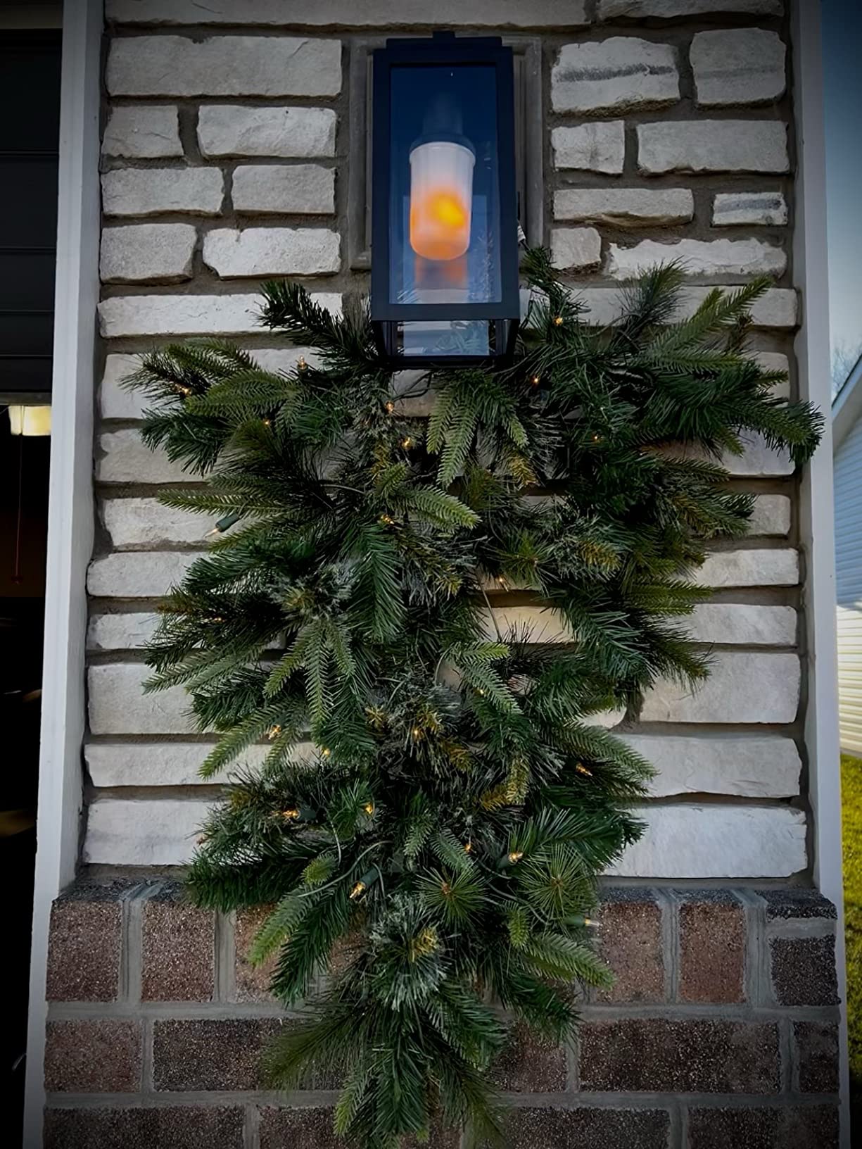 WIHTU Exterior Lighting Fixture Wall Mount, Outdoor Porch Light Wall Sconce customer photo 1