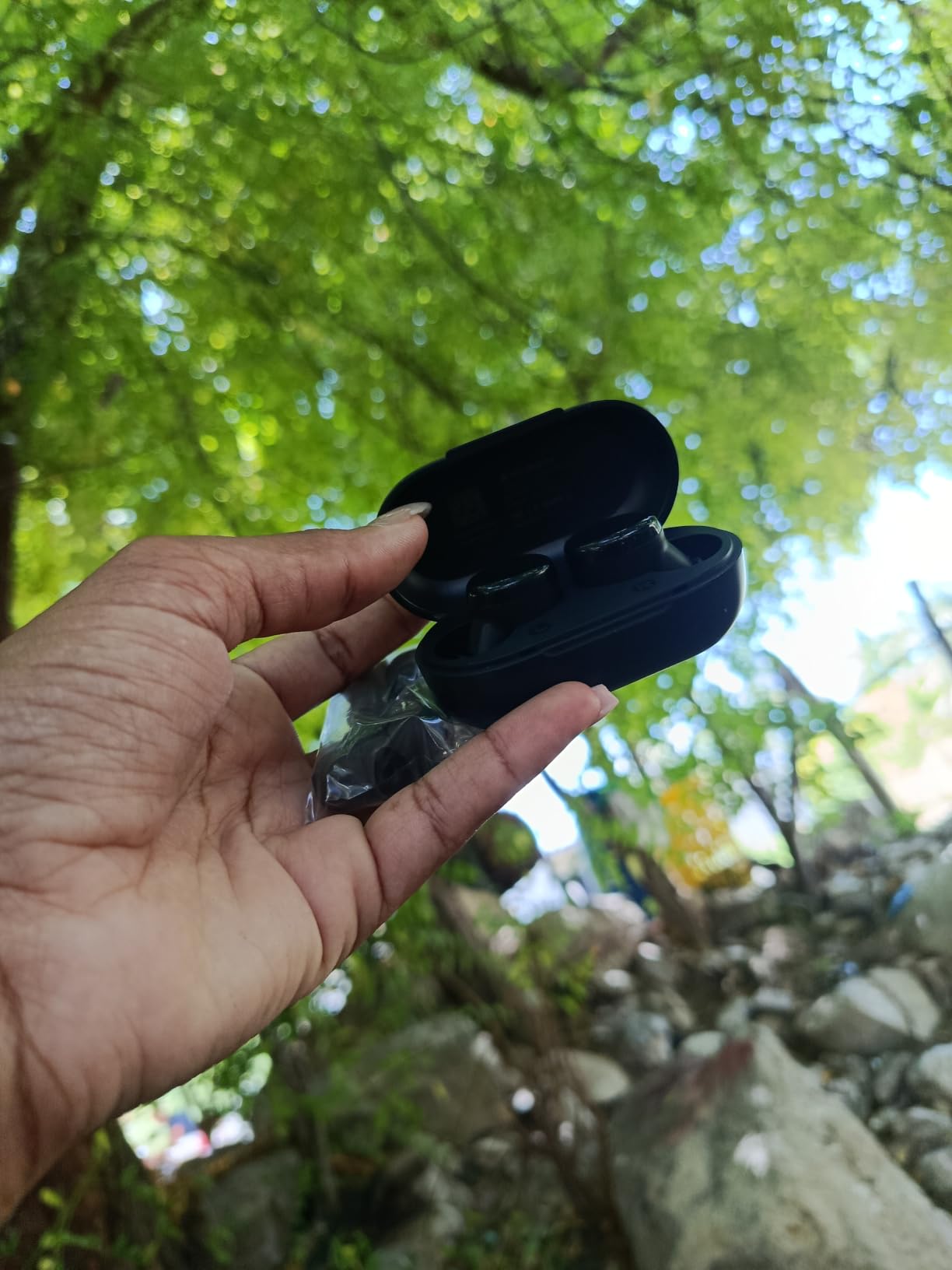kurdene Wireless Earbuds Bluetooth 5.3 Light Weight in Ear Headphones customer photo 1
