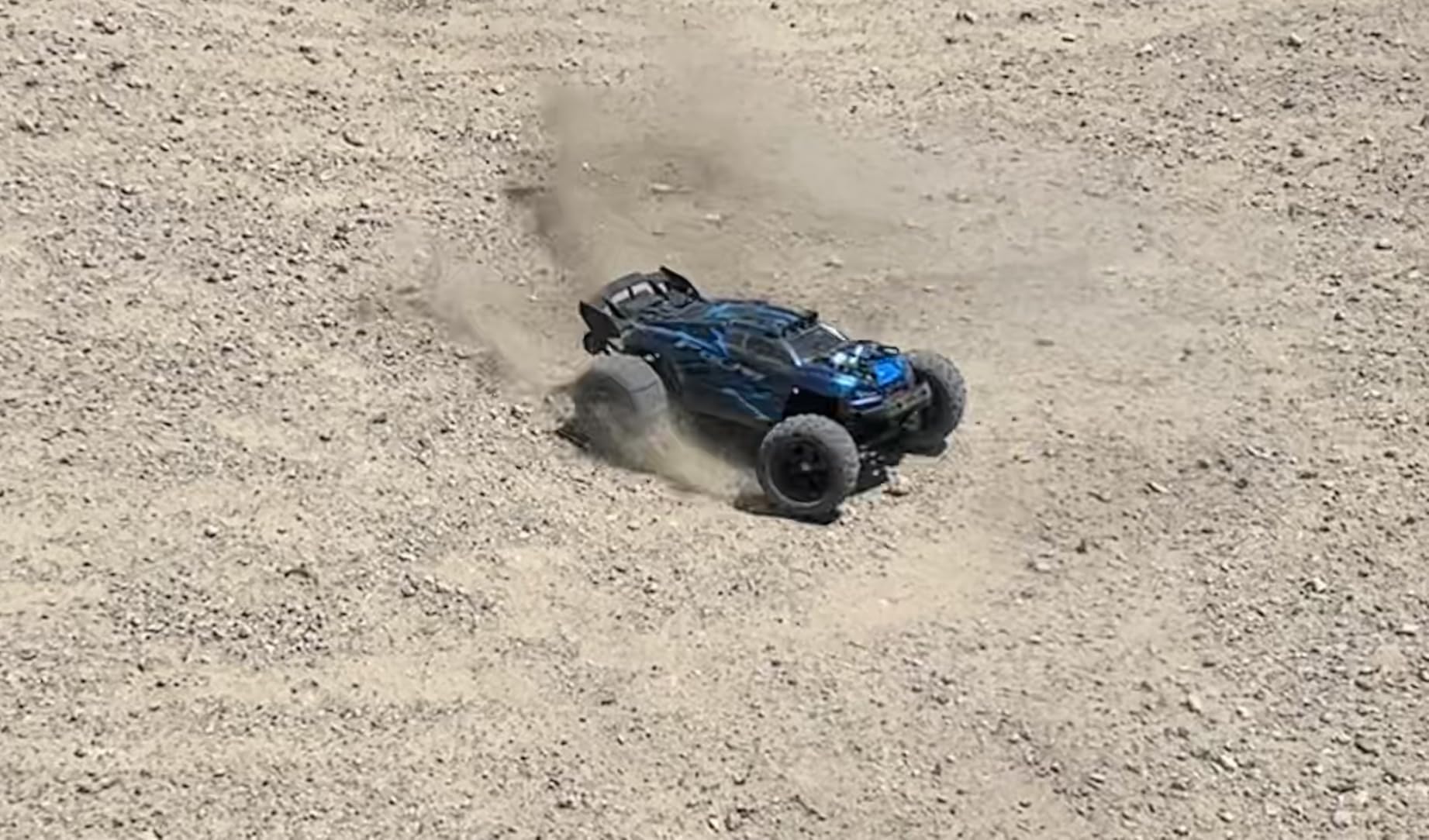 Rc Cars 1:14 All Terrain RC Car for Adults & Boys, 4WD Off-Road 40+ KPH customer photo 2