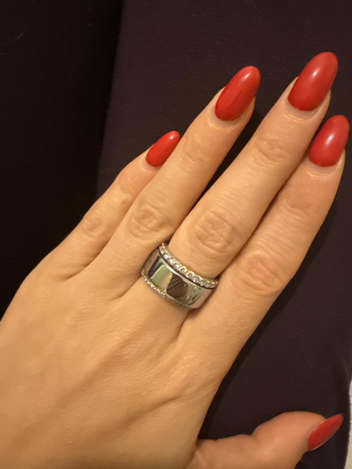 OURA Ring 4 Smart Ring - Silver - Size 9 customer photo 1