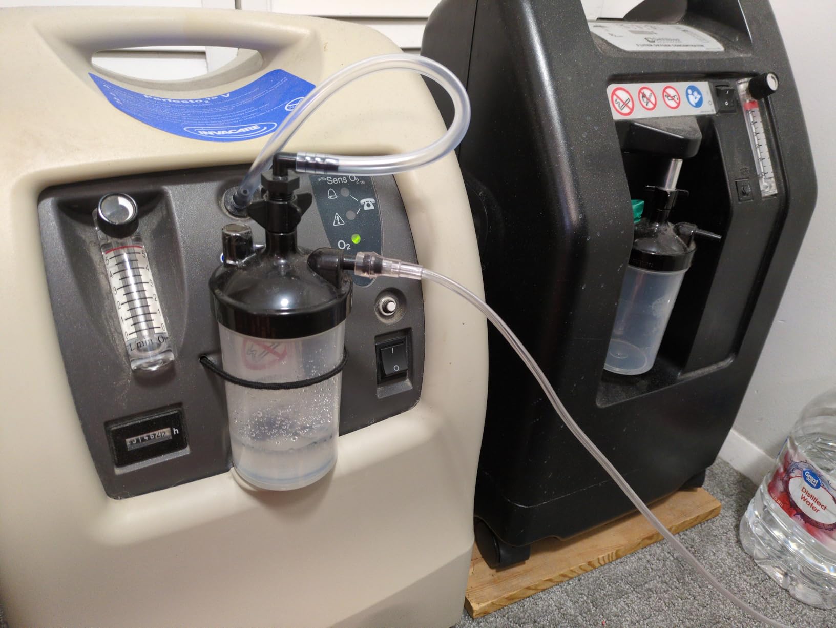 Oxygen Humidifier Bottle for Oxygen Concentrator customer photo 1