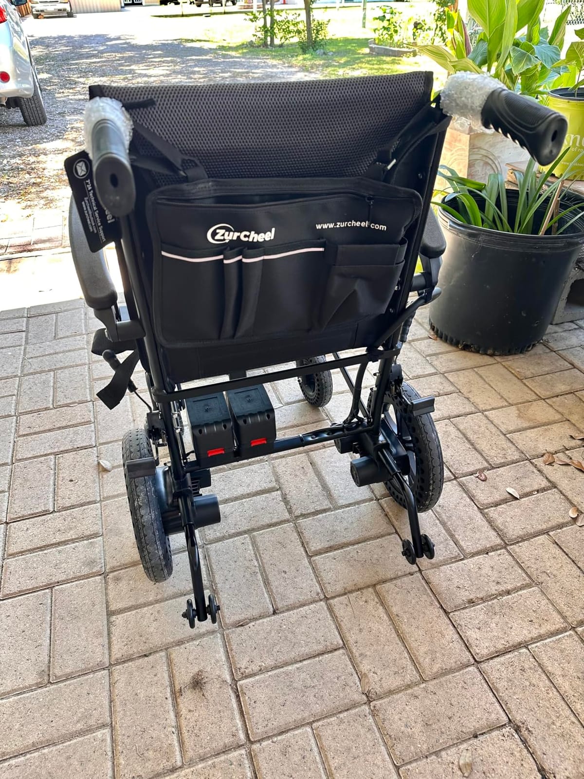 SLB30 Electric Wheelchairs for Adults, Lightweight Foldable Motorized Wheelchair with Removable Battery Liftable Armrest Airline Approved(30 Lbs, Grey) customer photo 2