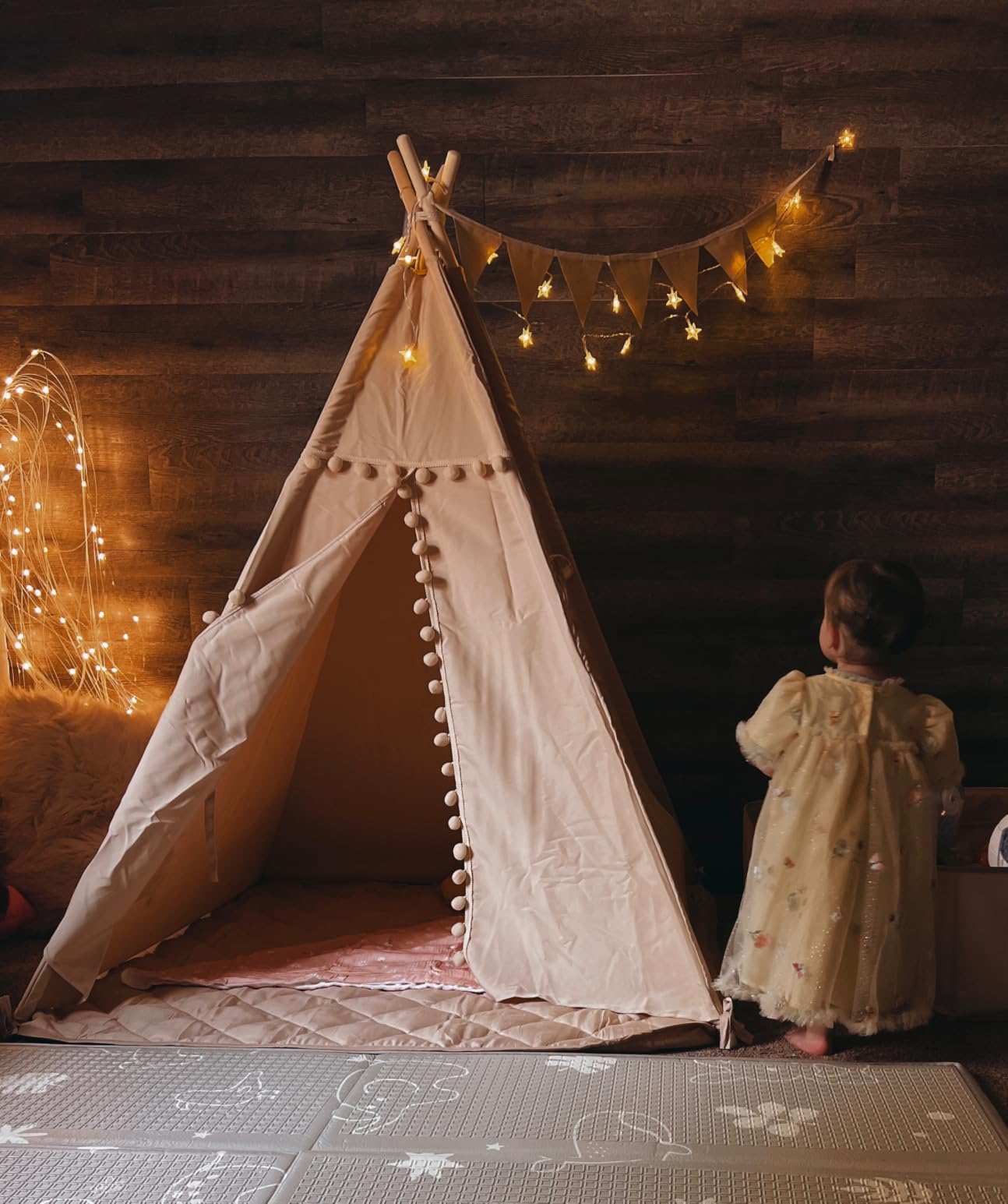WIRHAO Teepee Tent for Kids with Padded Mat Cotton Canvas Kids Tent with Pompom for Toddlers Indoor Play Tent for Girls Boys with Stars Lights, Carry Bag, Banner Flag (Pink) customer photo 1