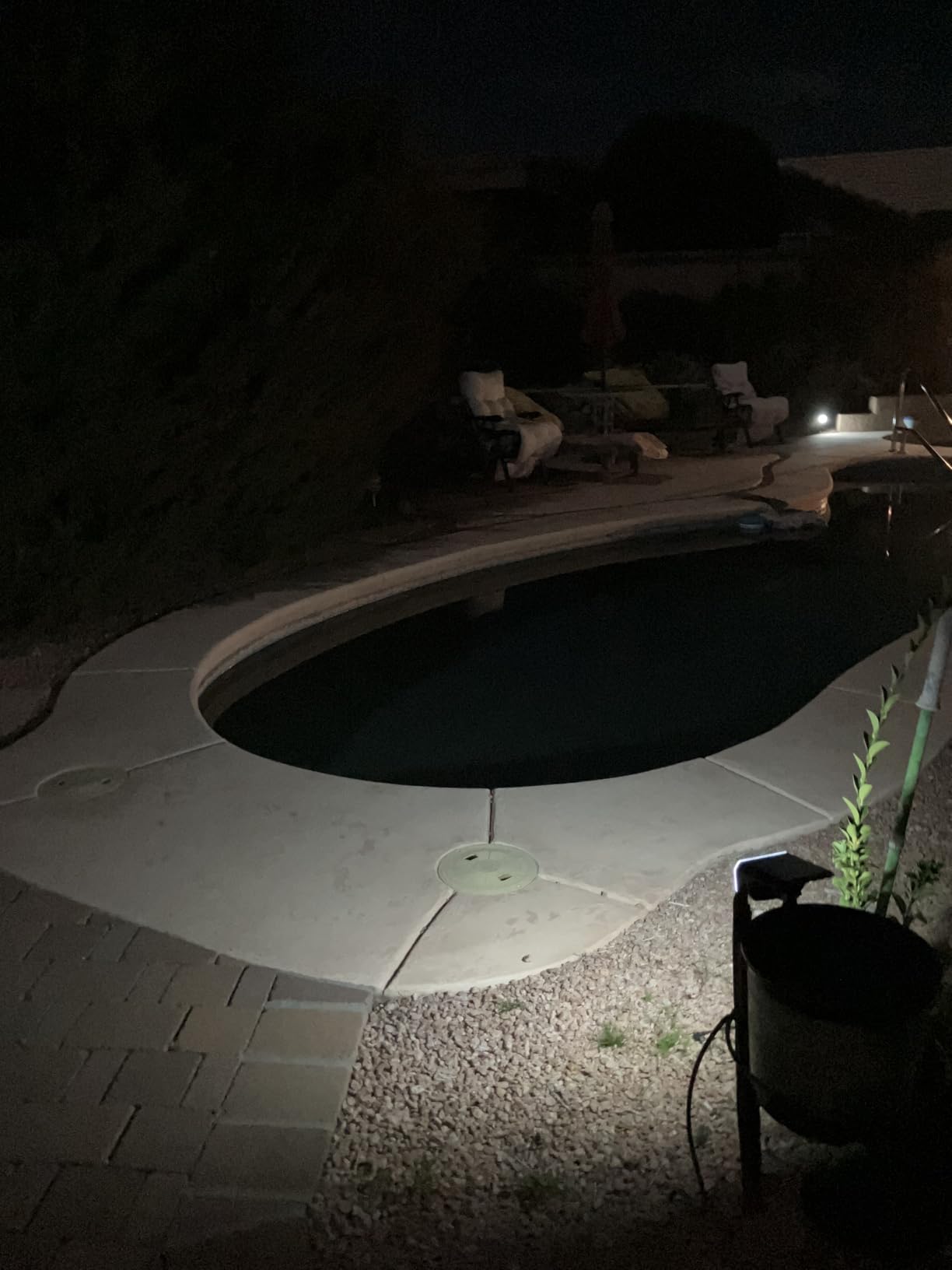 JEJOT Solar Spot Lights Outdoor Waterproof, Solar Spotlights, 4 Pack customer photo 1