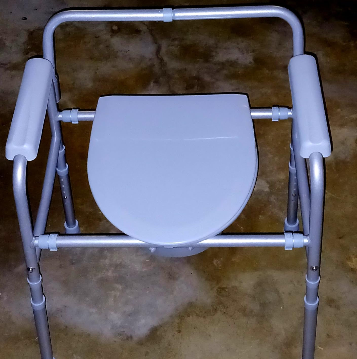HOMLAND 3-in-1 Bedside Commode Toilet with Sturdy Dual-Crossbar, 350lb customer photo 1