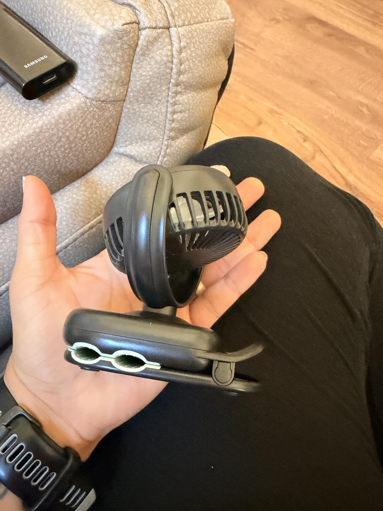 Momcozy Portable Stroller Fan with Clip, 4-Speed Mini Cooling Fan, 0.26 Lb customer photo 1