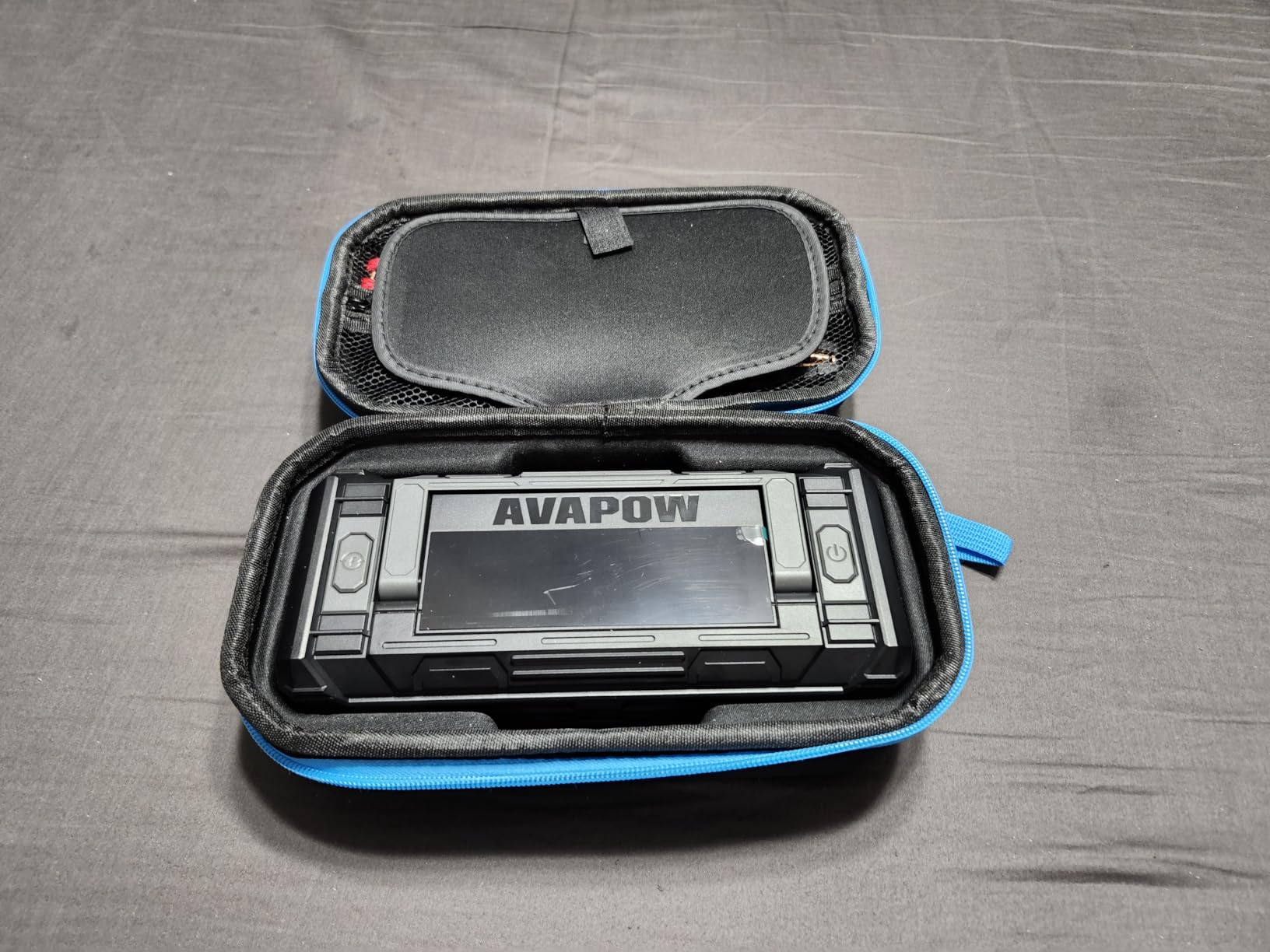 AVAPOW 8000A Battery Jumper Starter Portable with 4″ HD Display PD 30W Dual-Way Fast Charging, 12V Car Starter Jump Box & Battery Booster for All Gas & Up to All Diesel Engines customer photo 2
