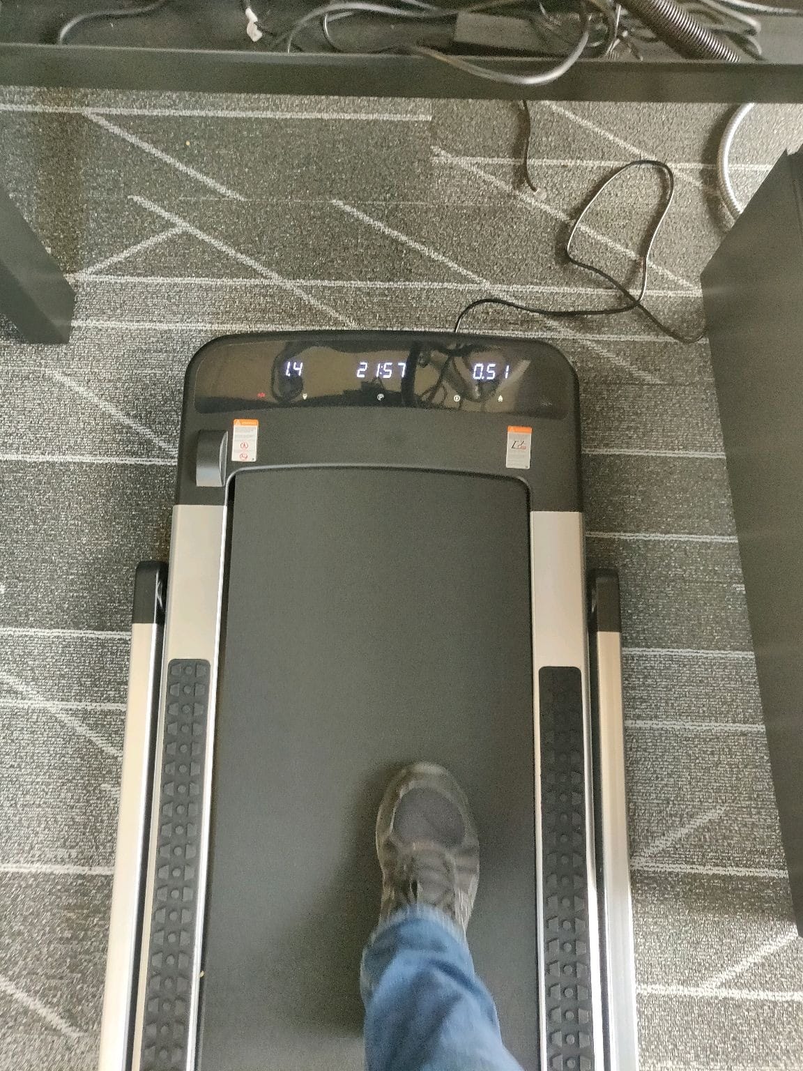 Height-Adjustable Desk Treadmill with 15% Incline for Home Office Workout customer photo 1