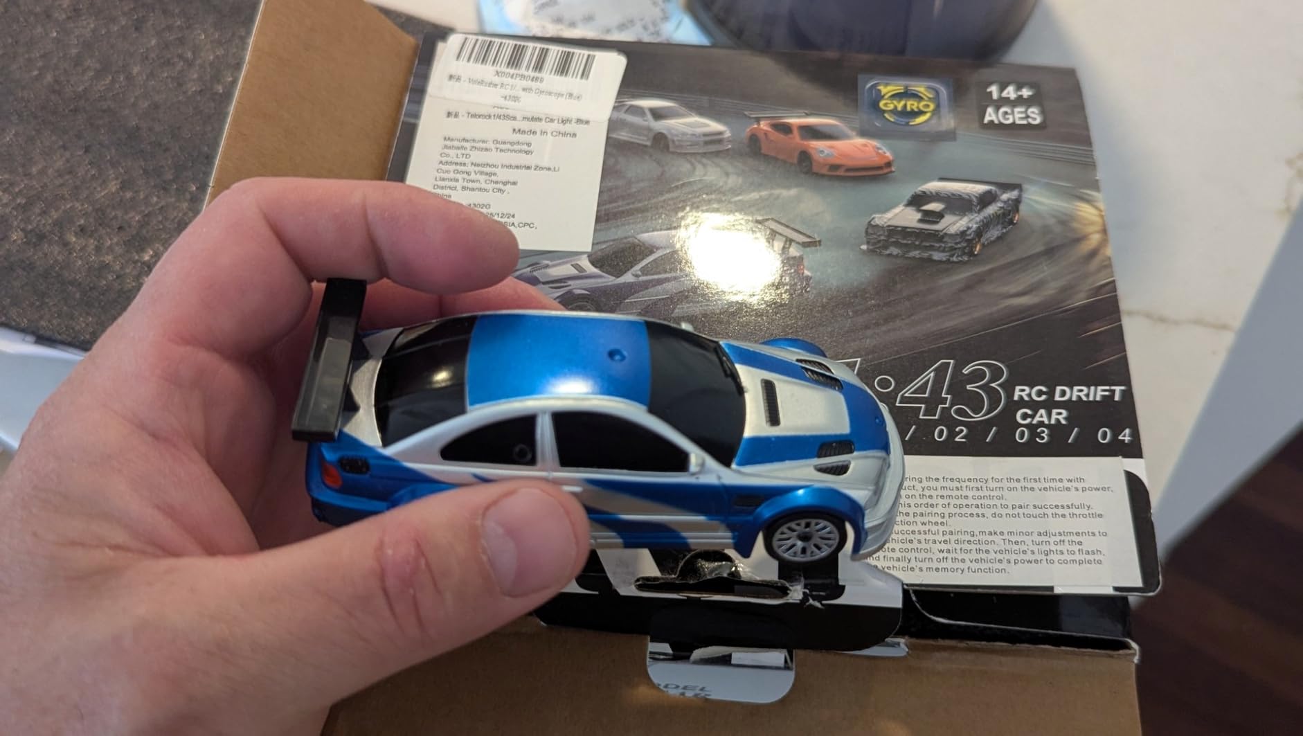 [2026 Upgrade 1/43 Mini RC Drift Car with Gyroscope, 4WD RTR customer photo 2