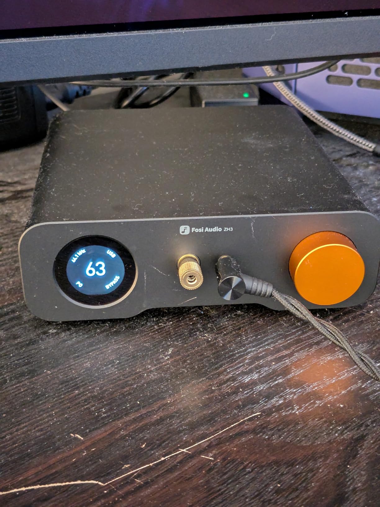Fosi Audio ZH3 DAC Headphone Amp, Fully Balanced Preamp with AKM4493SEQ XMOS XU316 PCM 768kHz for Amplifiers, USB/Optical/COAX/RCA/12V Trigger Input, XLR/RCA/4.4mm/6.35mm Output with Remote customer photo 2