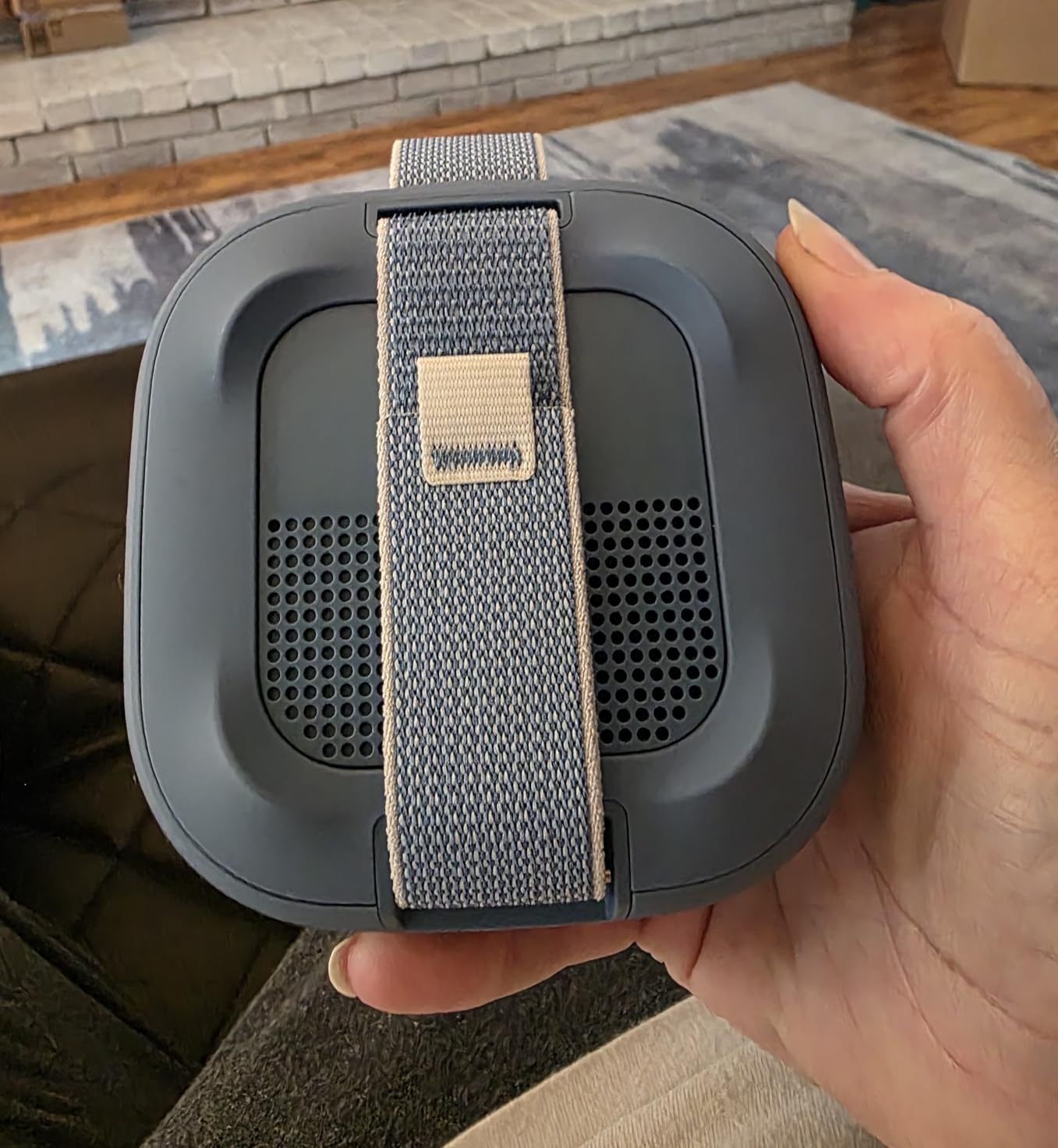 Bose SoundLink Micro Portable Bluetooth Speaker (2nd Gen), Wireless Outdoor Speaker, Up to 12 Hours Battery Life, Waterproof and Dustproof, Black customer photo 2