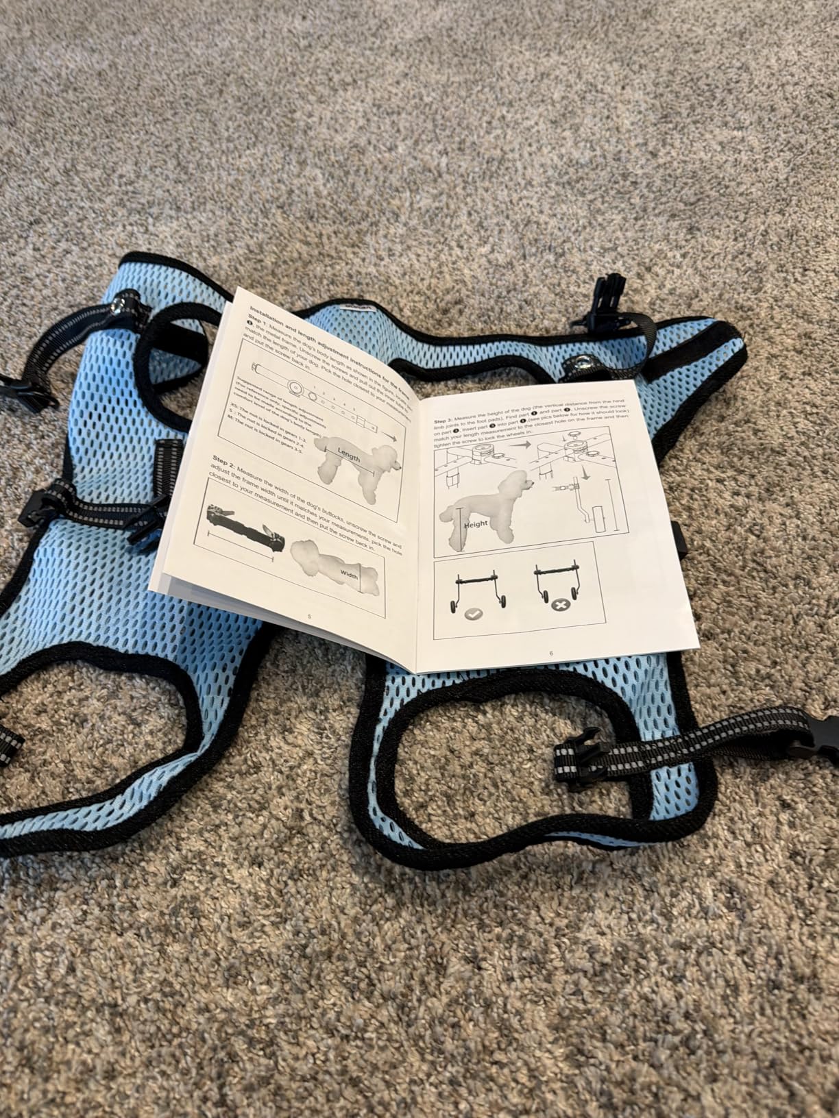 VEVOR Dog Wheelchair for Back Legs, Lightweight 2 Wheels Pet Wheelchair, Height, Width & Length Adjustable, Dog Cart with Shock-Absorbing Wheels, for Injured, Disabled Dogs customer photo 1