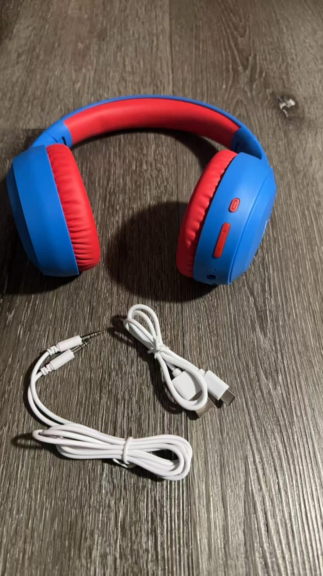 Acer Kids Bluetooth Headphones, 85/94dB Volume Limited, 60H Playtime, Bluetooth 6.0, Lightweight Over-Ear Wireless Headphones for Kids, Toddler Headphones with Built-in Mic, Purple-Green customer photo 1
