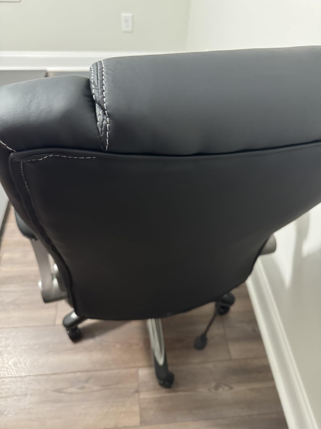 COLAMY Ergonomic Executive Office Chair, High Back Desk Chair with Adjustable Lumbar Support, Flip-Up Armrests & Thick Seat Cushion, 90°–110° Reclining Computer Chair for Home Office customer photo 2