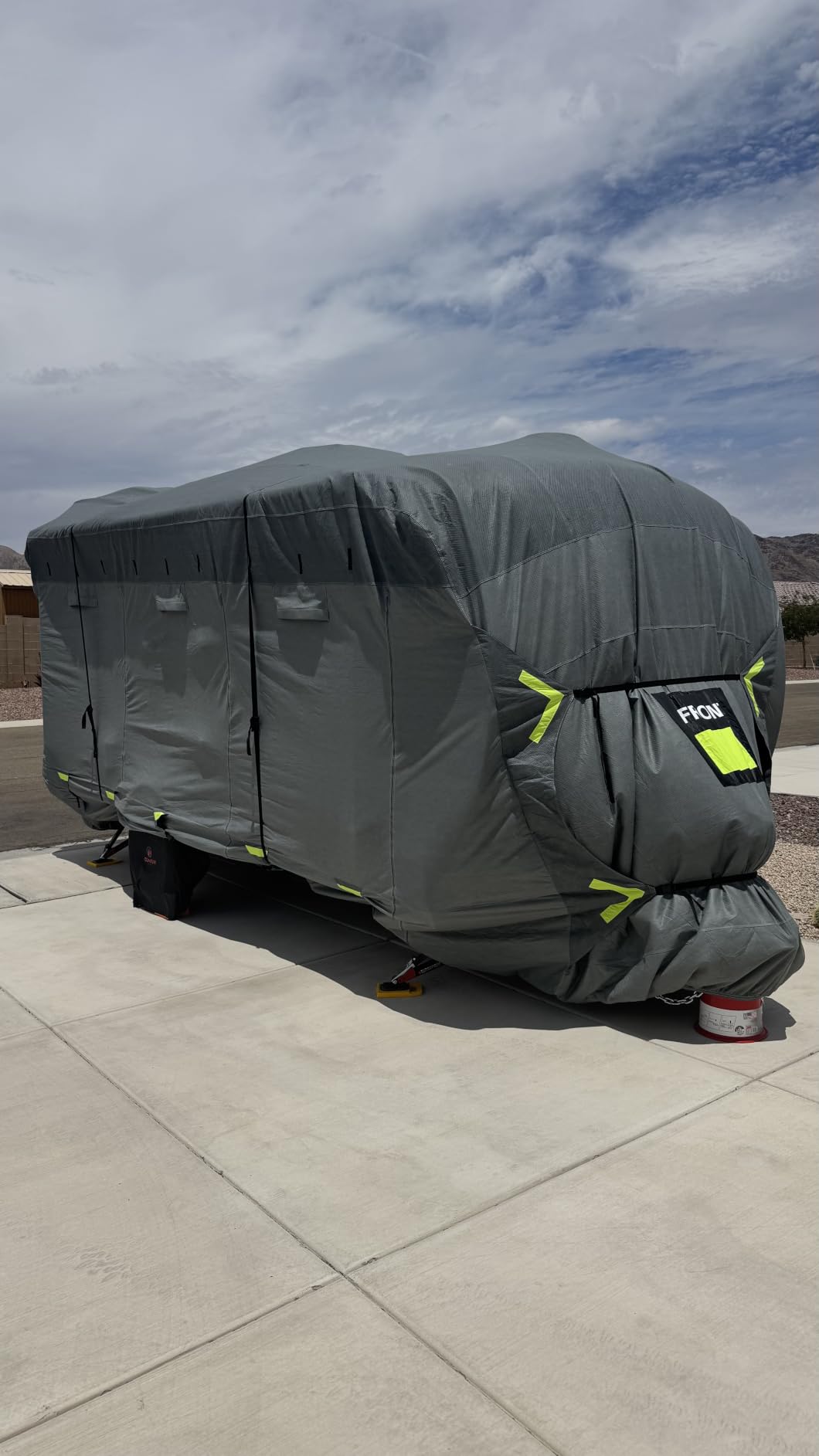 Heavy Duty 9 Layers RV Cover 30-33ft, Rip-Stop Motorhome Camper Cover with Windproof Straps, Gutter & Tongue Jack Covers, Utility Travel Trailer Cover for All Weather Protection customer photo 1