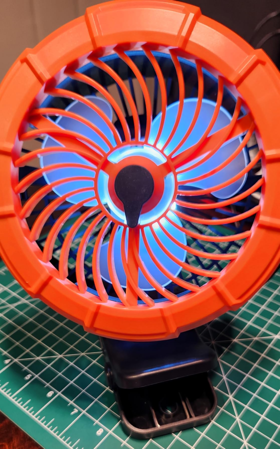 Ausic Outdoor Misting Fan for Patio, 【Max 50H】 Rechargeable Oscillating Fan customer photo 1