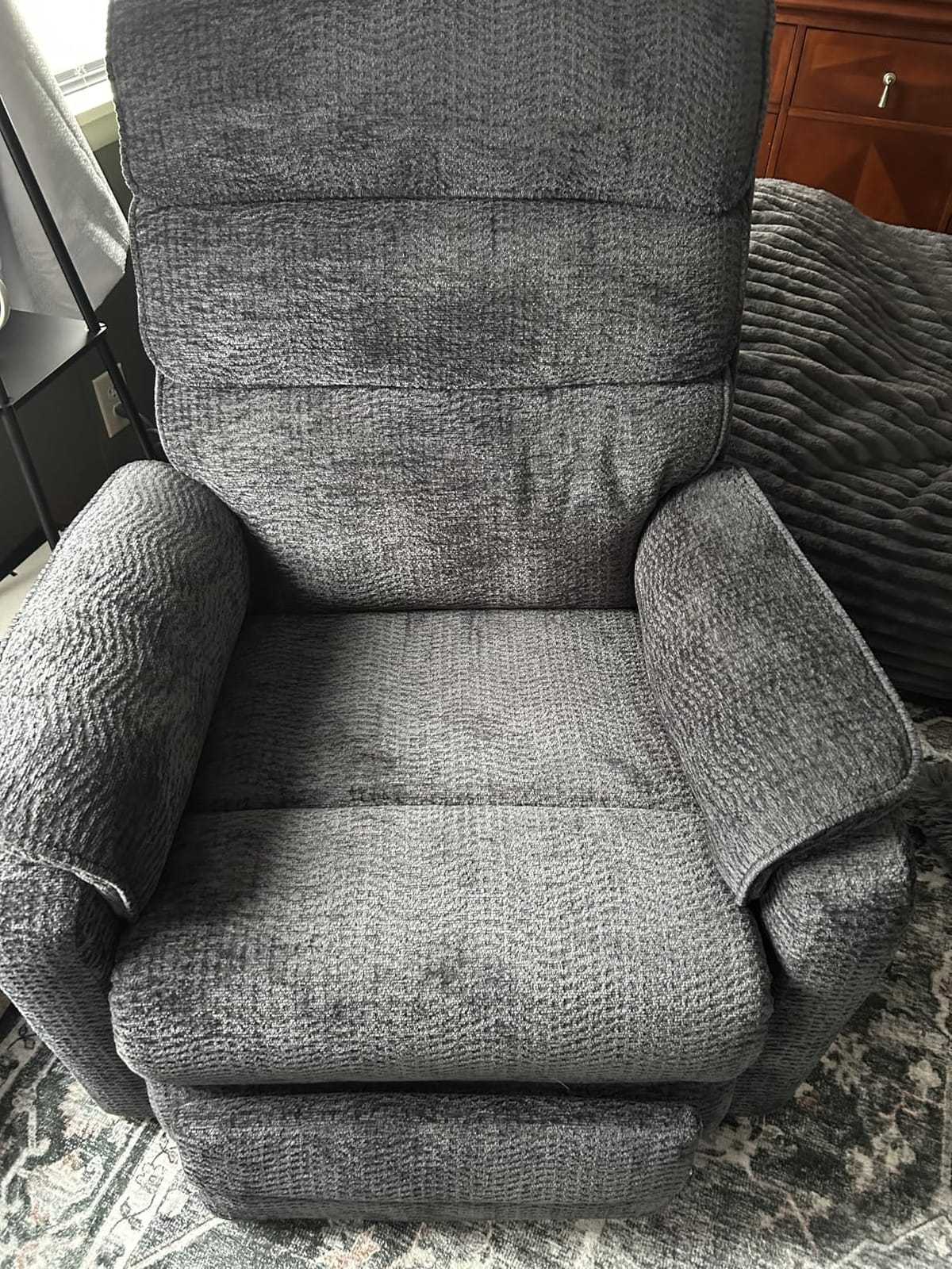 DYNOX 9398L Big & Tall Power Lift Recliner, Extended Footrest, Dark Grey customer photo 2