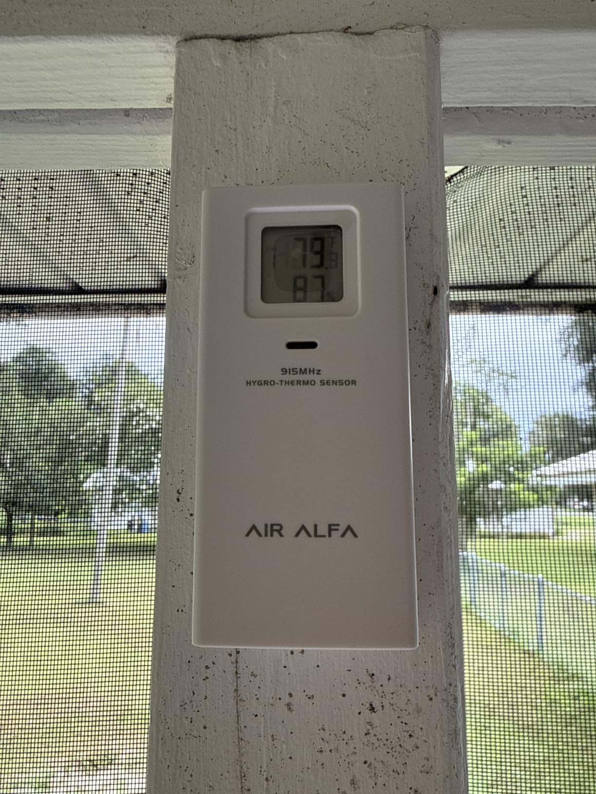 4900FT WiFi Smart Weather Stations Wireless Indoor Outdoor, LoRa Based Wireless Weather Station with 7.4” HD Display, 7-in-1 Solar Sensor, Thermo-Hygro Sensor, Bird Spike - (2.4GHz WiFi Only) customer photo 1