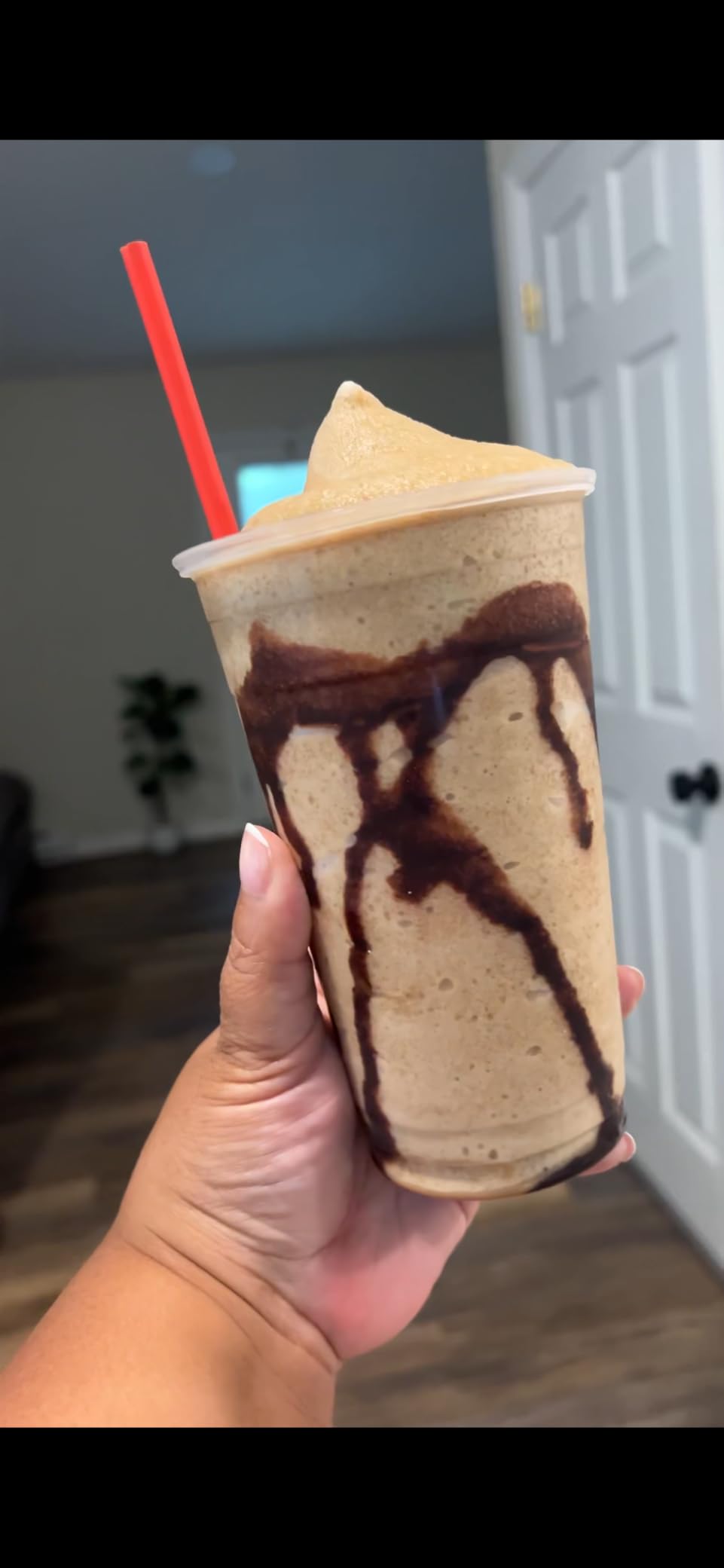 Slushie Machine for Home, 66oz Smart Frozen Drink Maker, 5 Programs & Clean Mode, No-Ice-Needed Slushy Maker for Margaritas, Smoothies, Milkshakes, Cocktails, and Soft Serve Ice Cream (Peach) customer photo 1