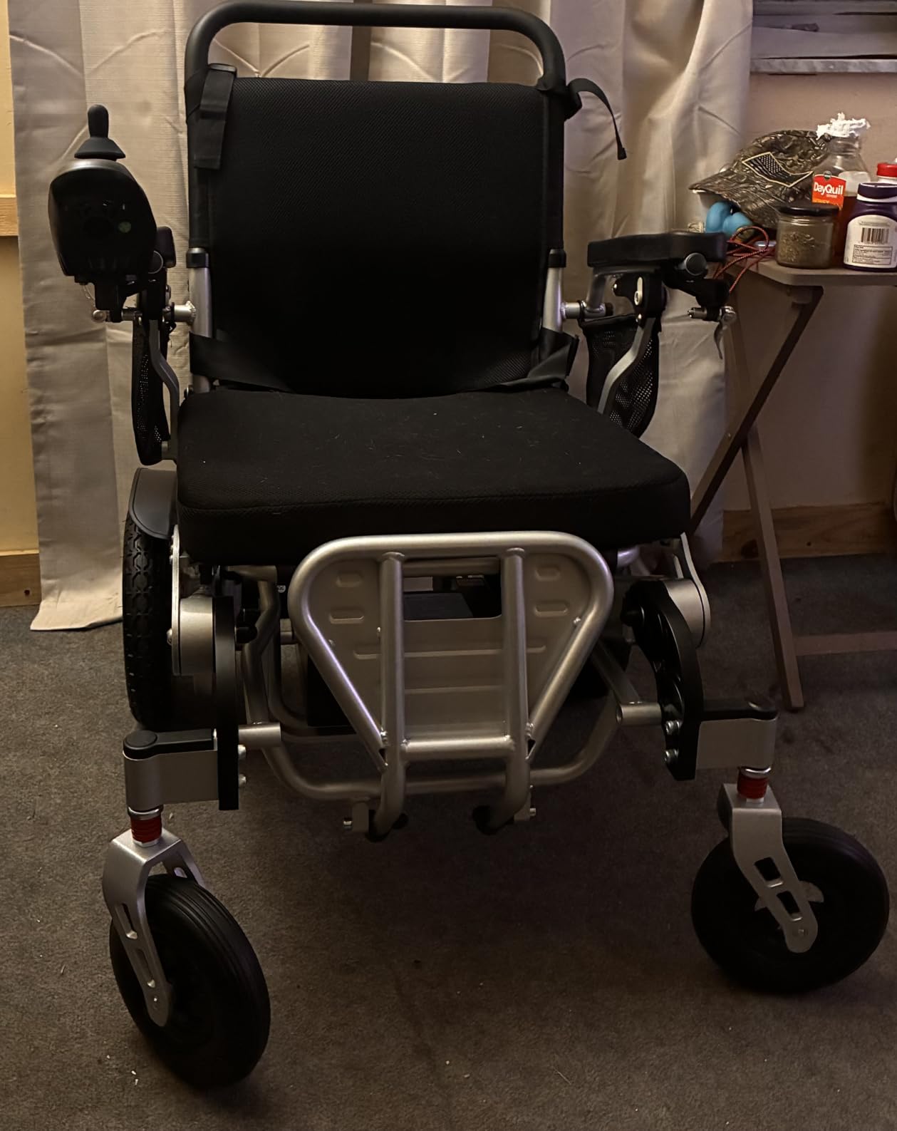 60211 Foldable Power Wheelchair, 400 lbs Heavy Duty for Adults customer photo 2