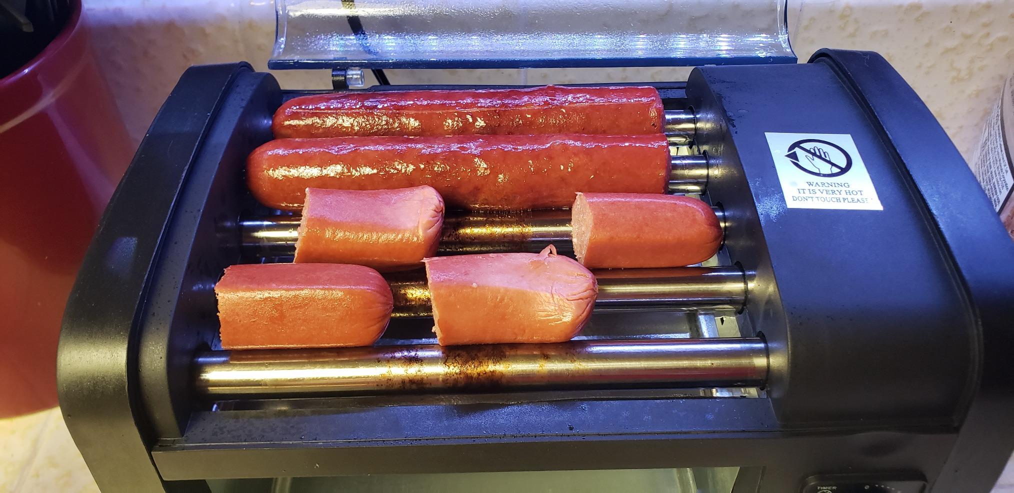 Elite Gourmet 8-Hot Dog Roller/Toaster Oven, 5 Rollers, Auto Shut-Off, Red customer photo 2