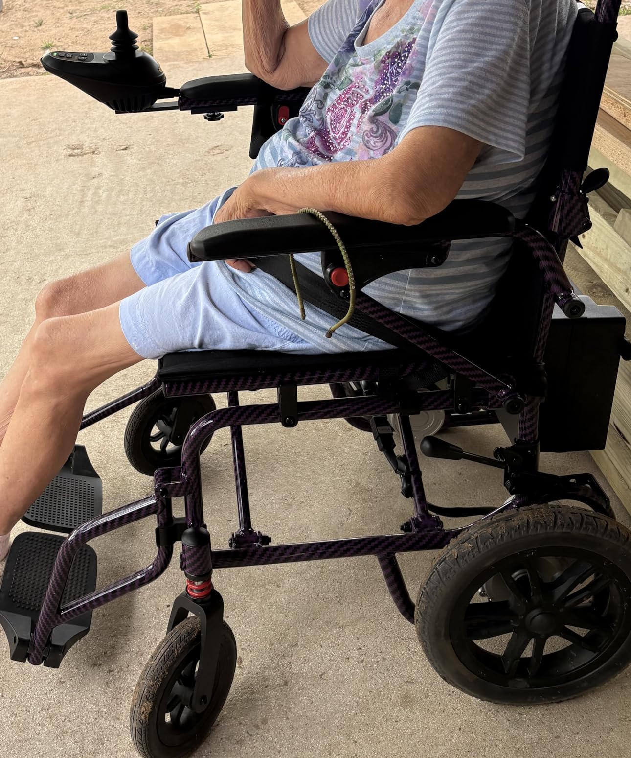 Electric Wheelchairs for Adults，Lightweight Foldable Wheelchair 15 Miles Long Travel Range, 360° Joystick Control Motorized Wheelchair, Support 286 lbs with LED Light Power Wheelchair (Blue Blue) customer photo 2