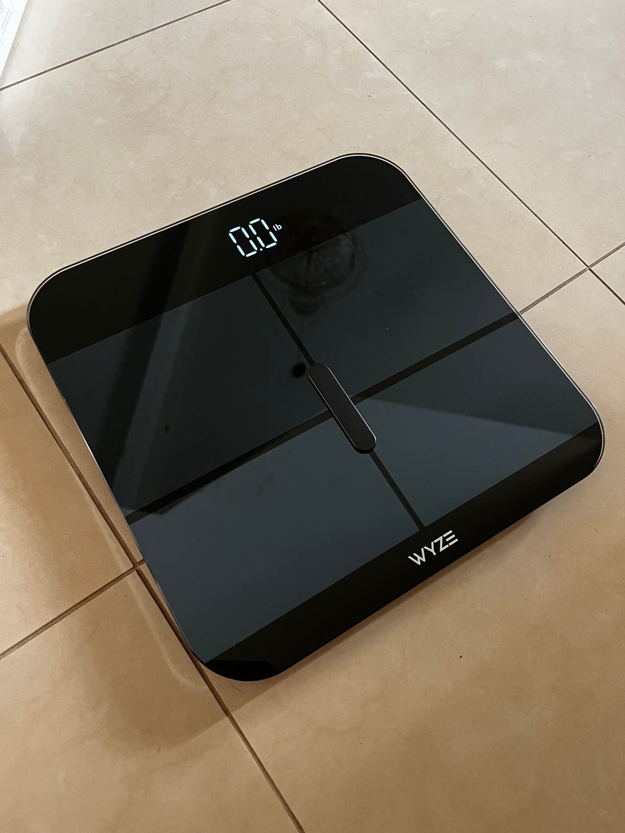Wyze Smart Scale BodyScan with Handle, Body Composition Scale customer photo 2