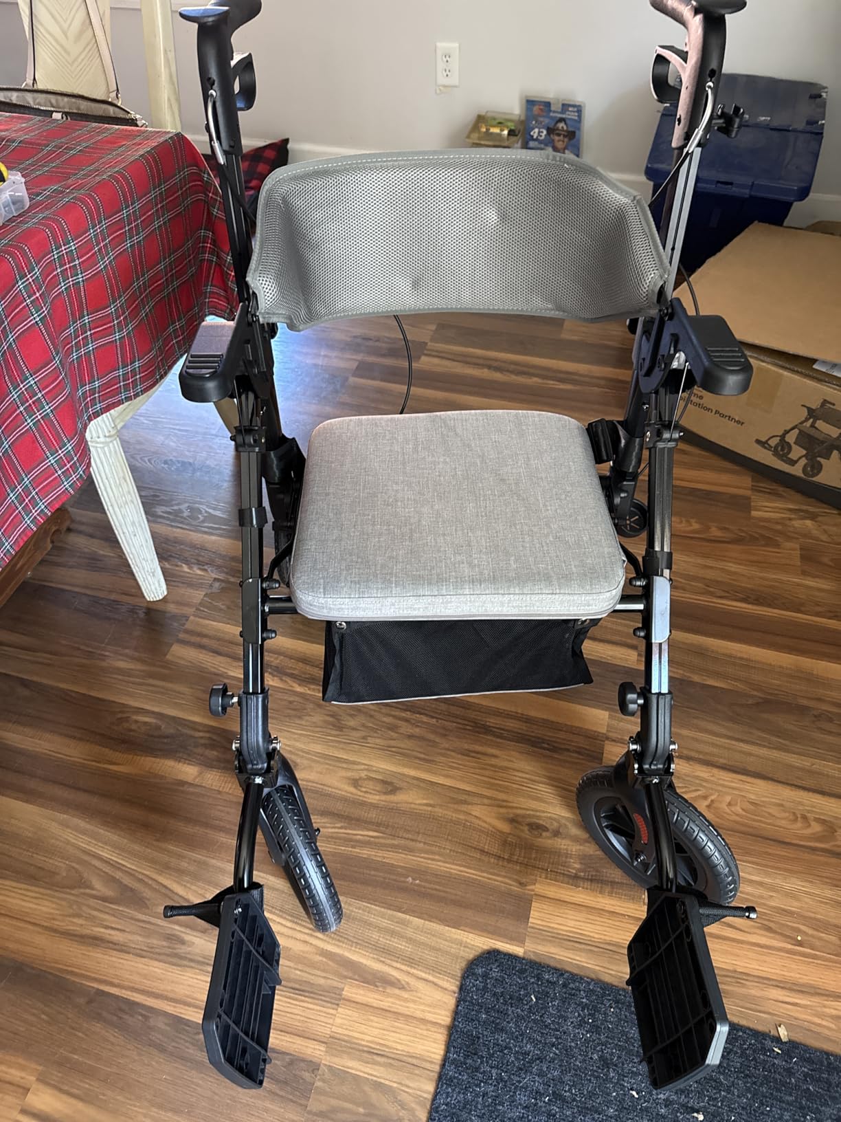 VOCIC Z51 Walker for Seniors, 2 in 1 Walker Wheelchair Combo, All Terrain customer photo 1