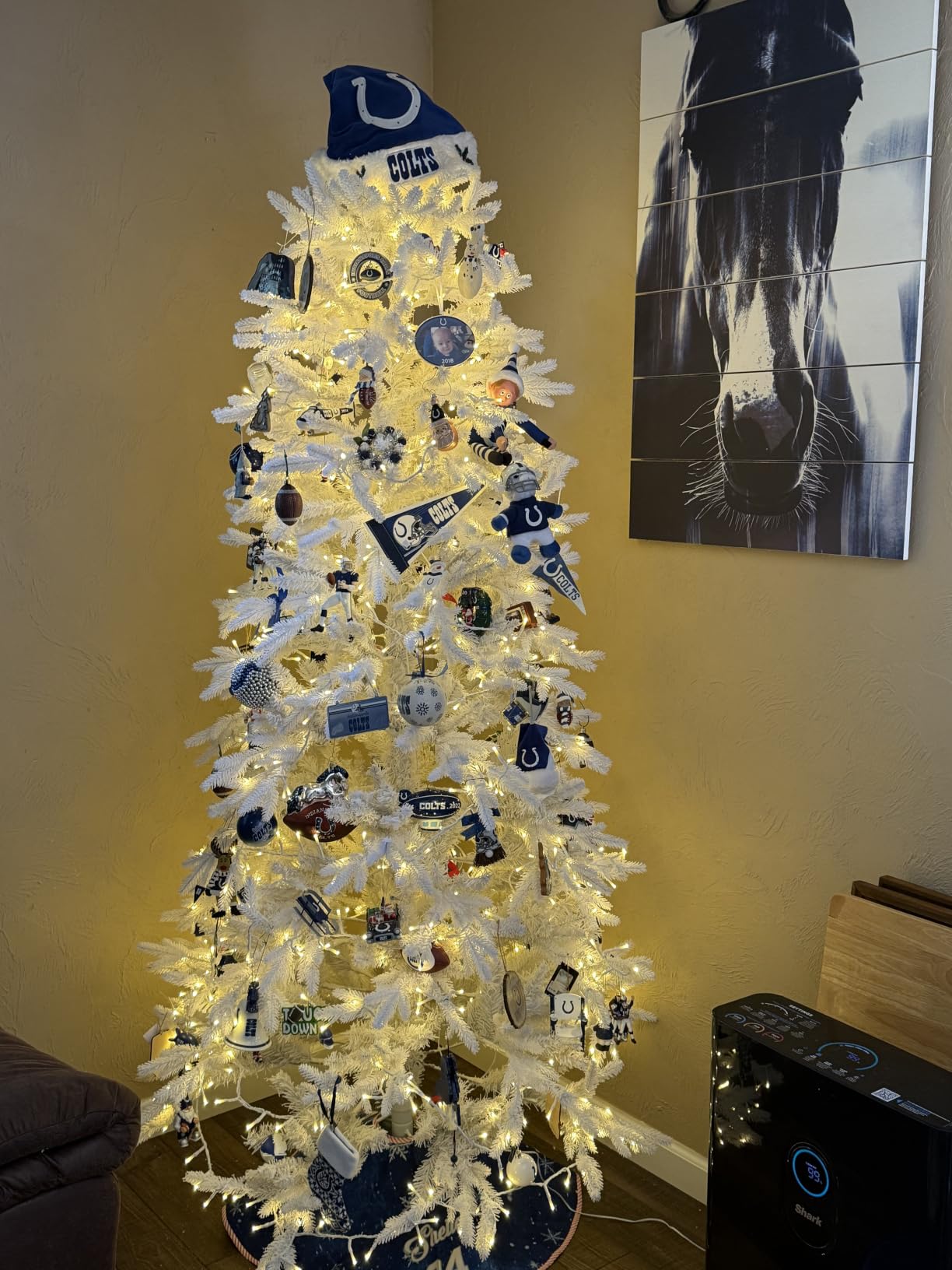 HAPPYGRILL 8 FT Pre-Lit Artificial Christmas Tree with Remote Control customer photo 1