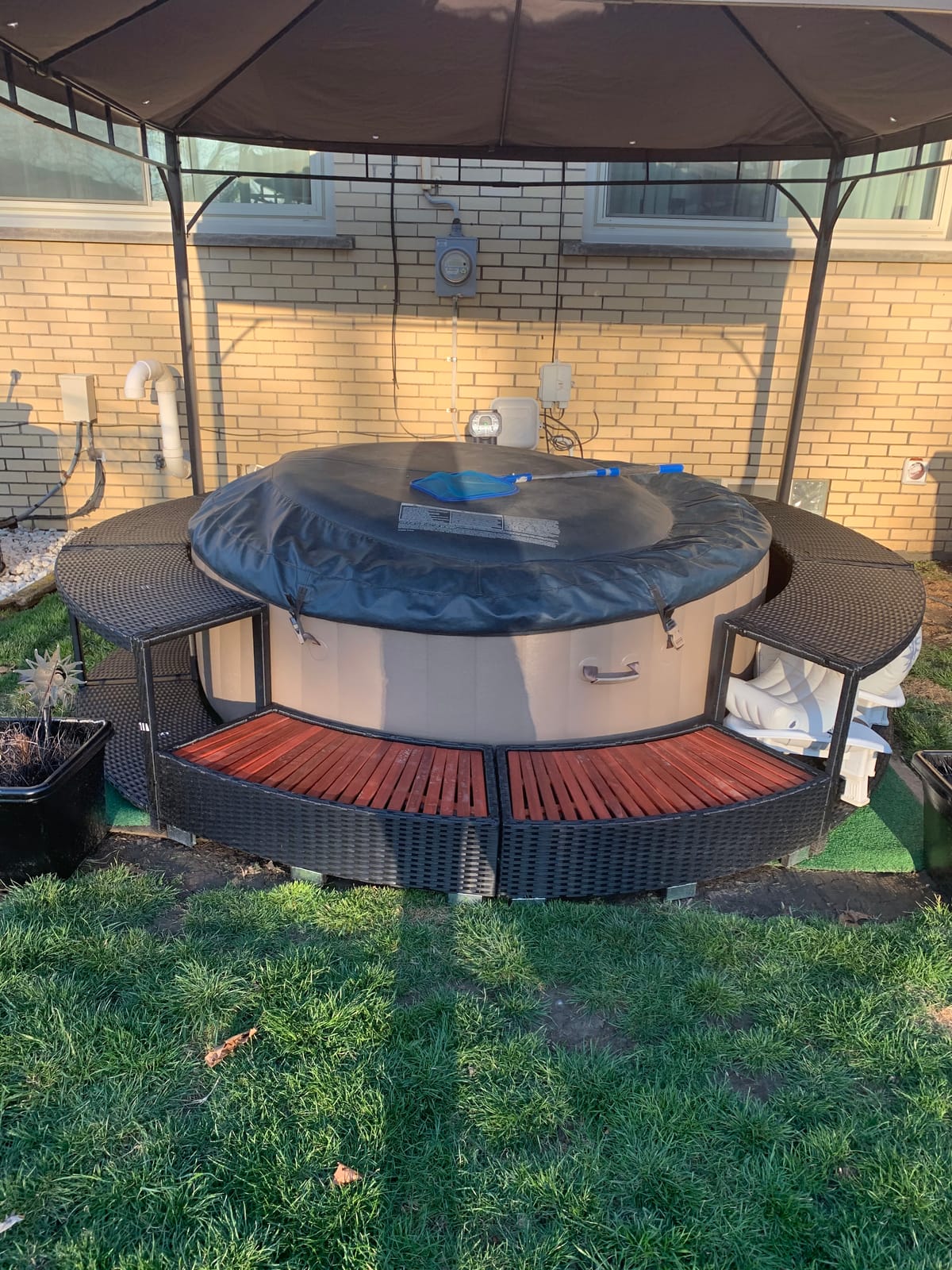 vidaXL Hot Tub Surround Black Poly Rattan customer photo 1