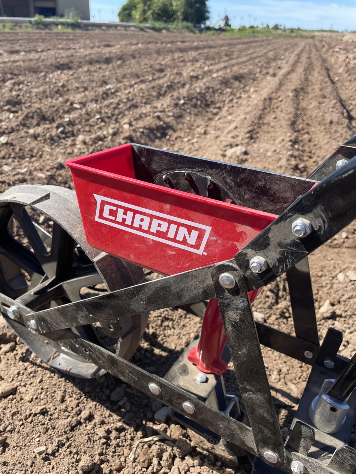 CHAPIN 8701B Push Garden Seeder for Row Planting, 20 Seed Varieties customer photo 2