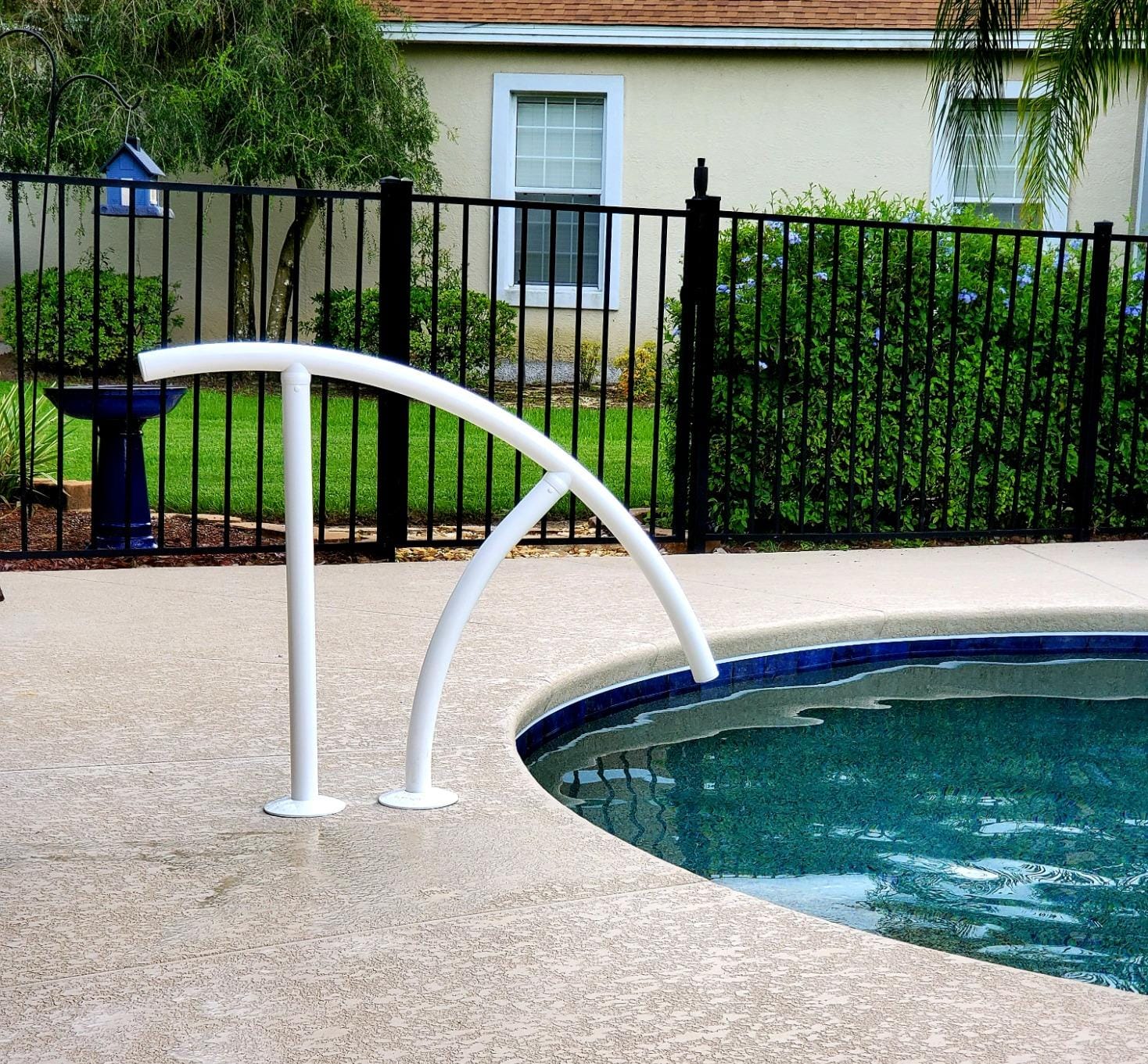 Saftron Triton TRTD-130 High Impact Polymer Reinforced with Marine Grade Aluminum Triton Pool Rail, White customer photo 1