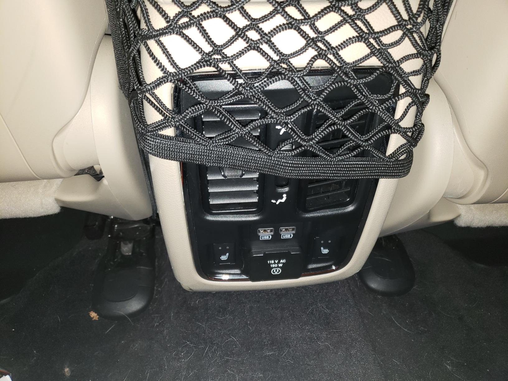 rabbitgoo Dog Car Net Barrier for SUVs, Car Divider, Easy to Install customer photo 2