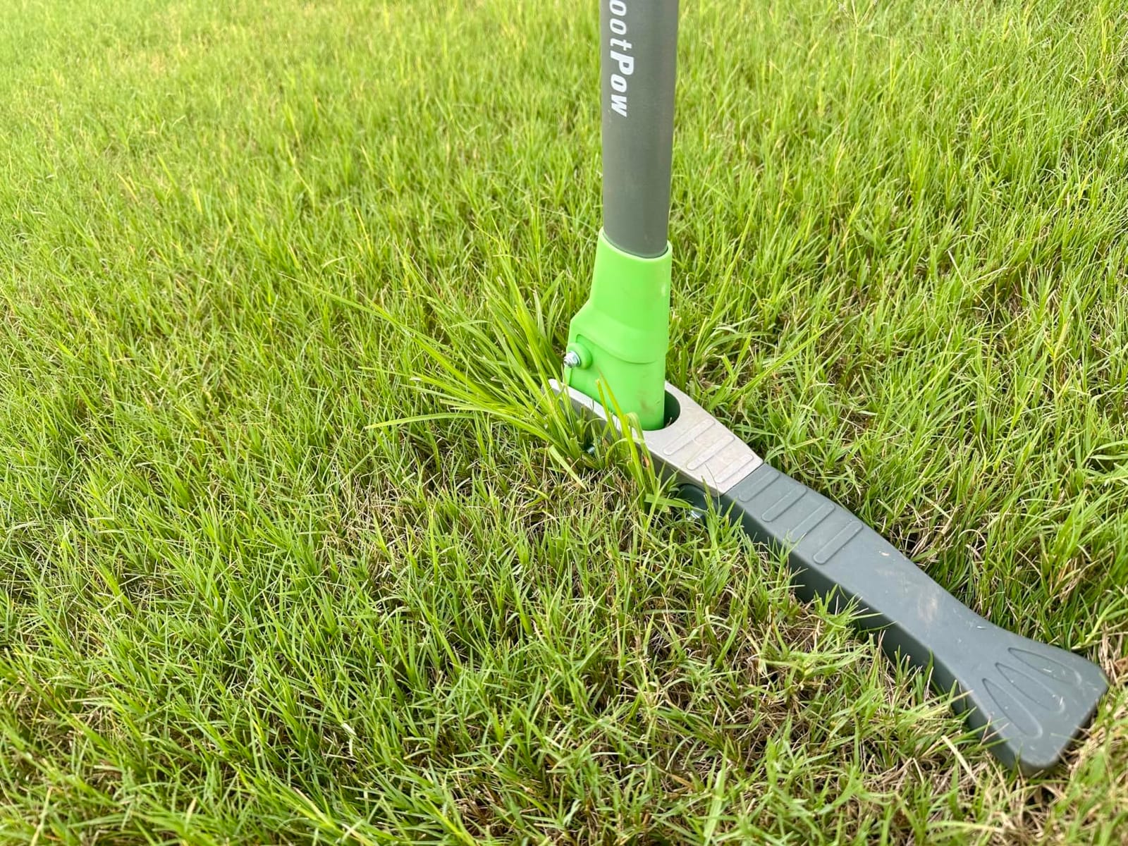 Grootpow WP5 Heavy Duty Weed Puller Tool, Stand Up Dandelion Weeder with 40