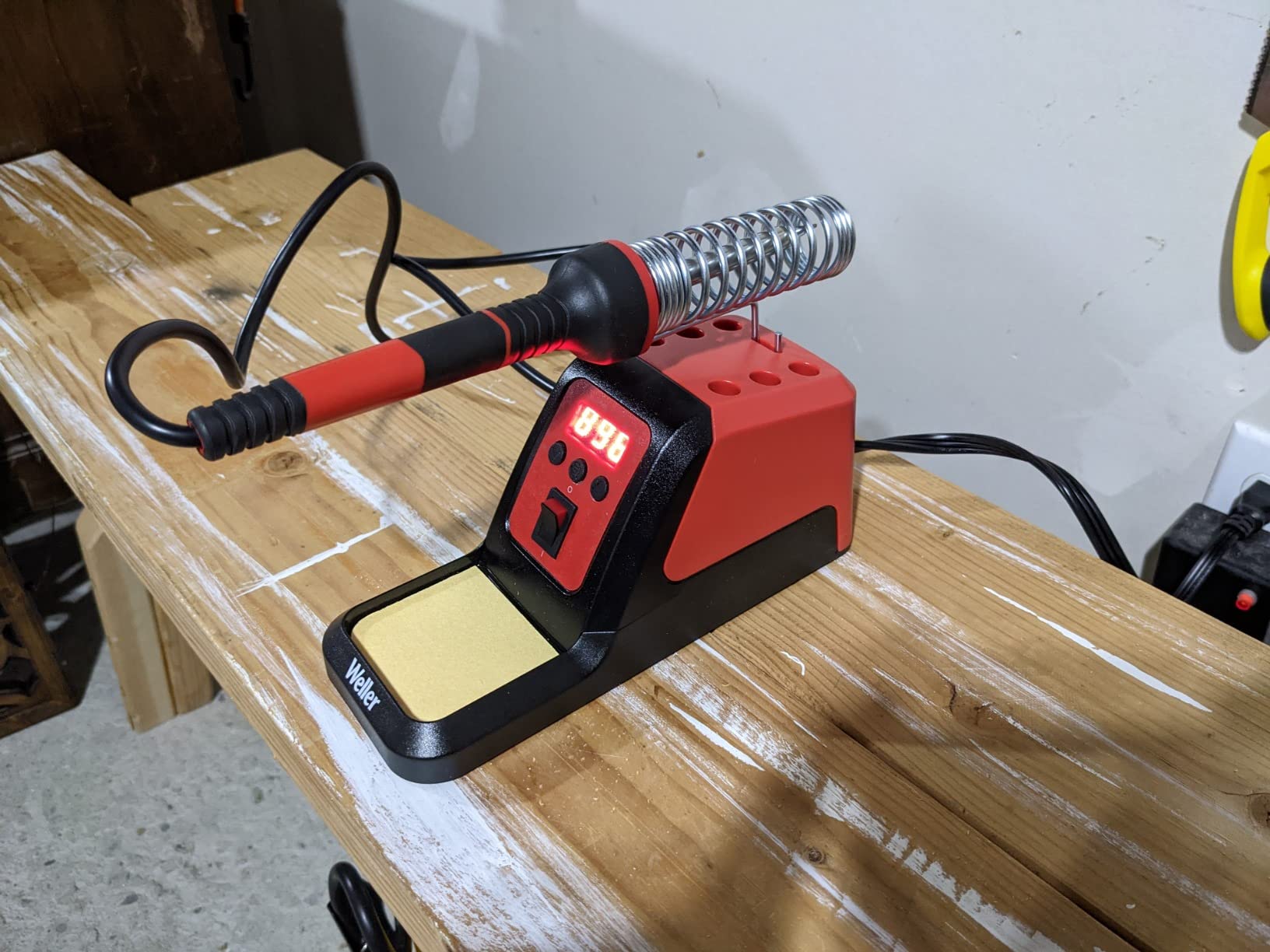Weller 70W Digital Soldering Station, 120V| WLSKD7012A customer photo 2