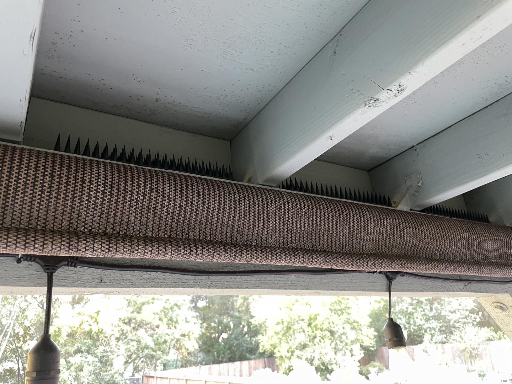 Bird Spikes, 20 Packs Bird Deterrent, Raccoon for Outdoor Repelling Reptiles, Squirrel Spikes for Fences and Roofs to Keep Birds Away（18.7Feet） customer photo 1