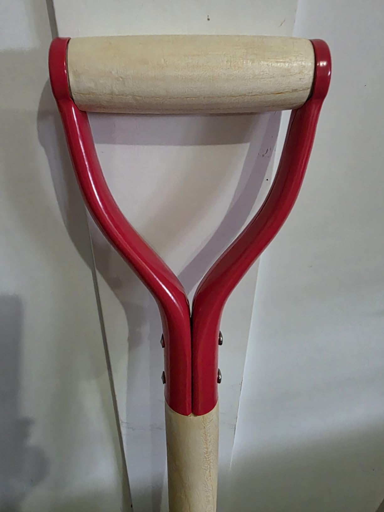 Garden Fork, 4-Tine Spading Digging Fork, Pitch Fork-45Inch, Forged Steel Y-Grip, Wood Handel-Red customer photo 1