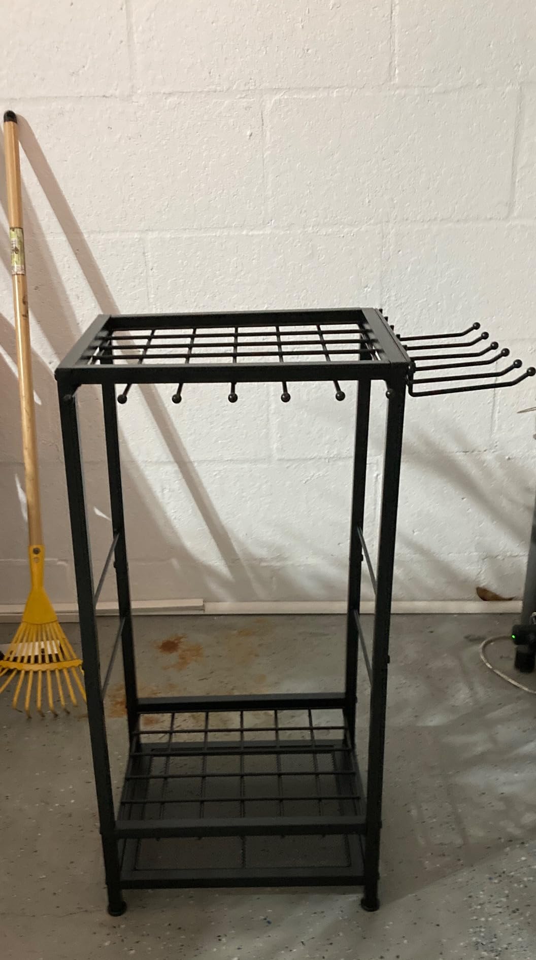 Garden Tool Organizer Holds 50 Long-Handled Tools/Rakes/Brooms/Shovles for Garage Organization and Storage, Shed, Outdoor, Lawn, Heavy-Duty Steel, Black, Easy Assembly (Corner Tool Organizer) customer photo 1