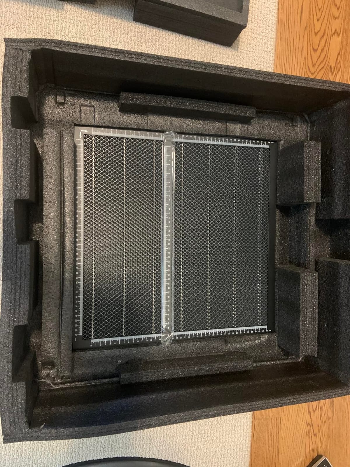 Genmitsu L8 Laser Engraver, 20W 20000mW Laser Cutter with Acrylic Enclosure customer photo 2