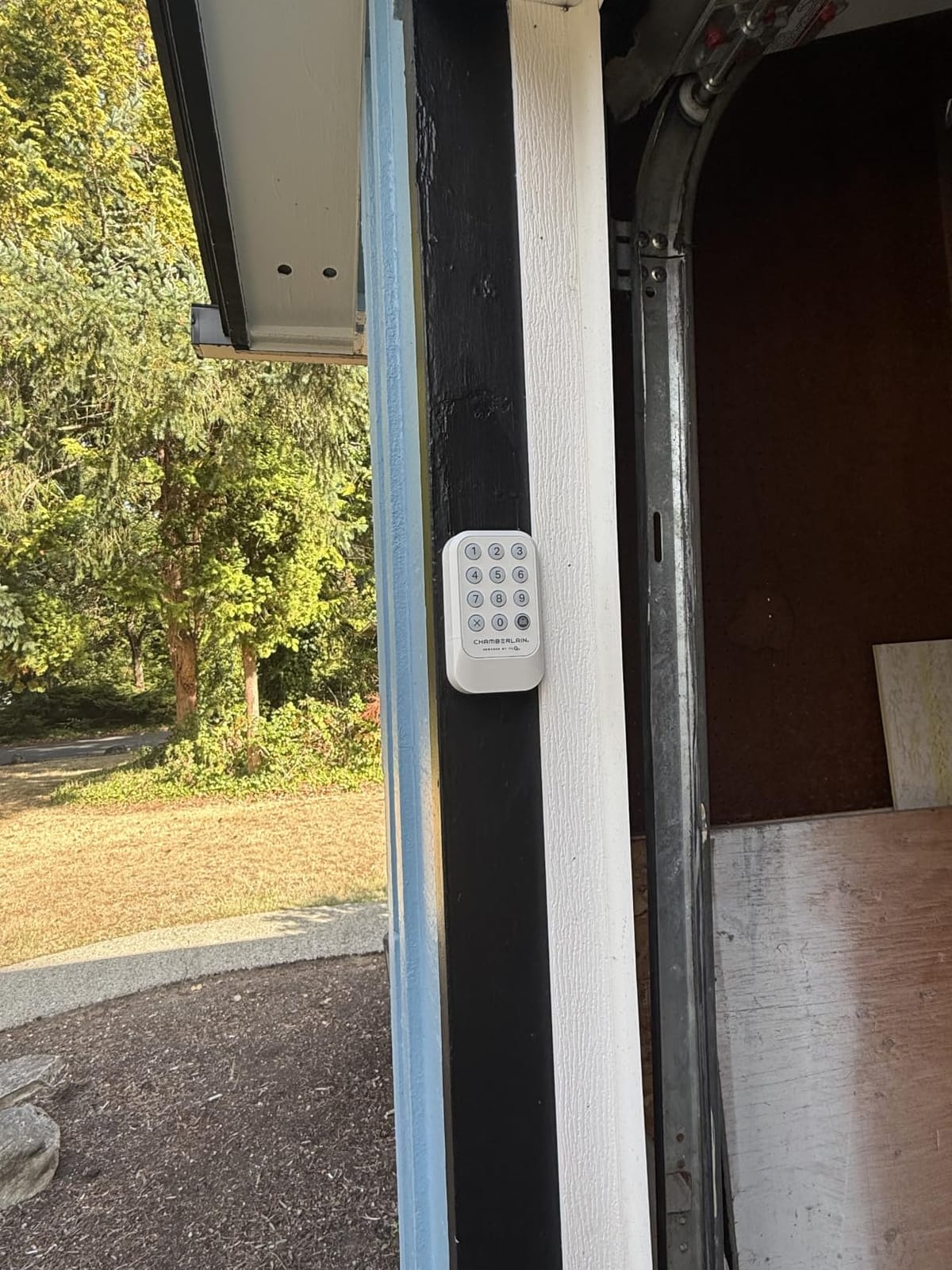 Chamberlain Genuine Universal myQ Wireless Garage Door Keypad customer photo 2